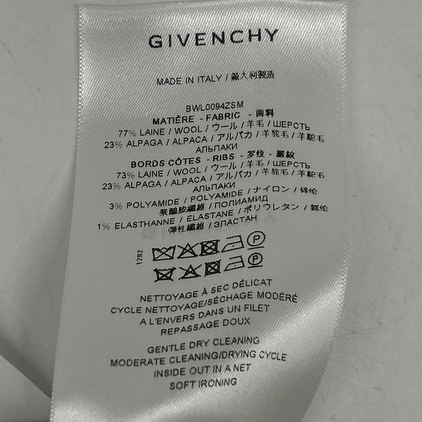 GIVENCHY ジバンシィ BWL0094ZSM 26SS グレー PARIS 1952 ウール ポロシャツ トップス