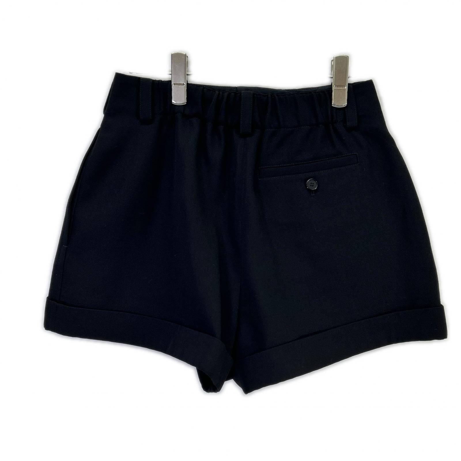 GIVENCHY ジバンシィ BW5173164J 26SS ブラック タック ショートパンツ ボトムス