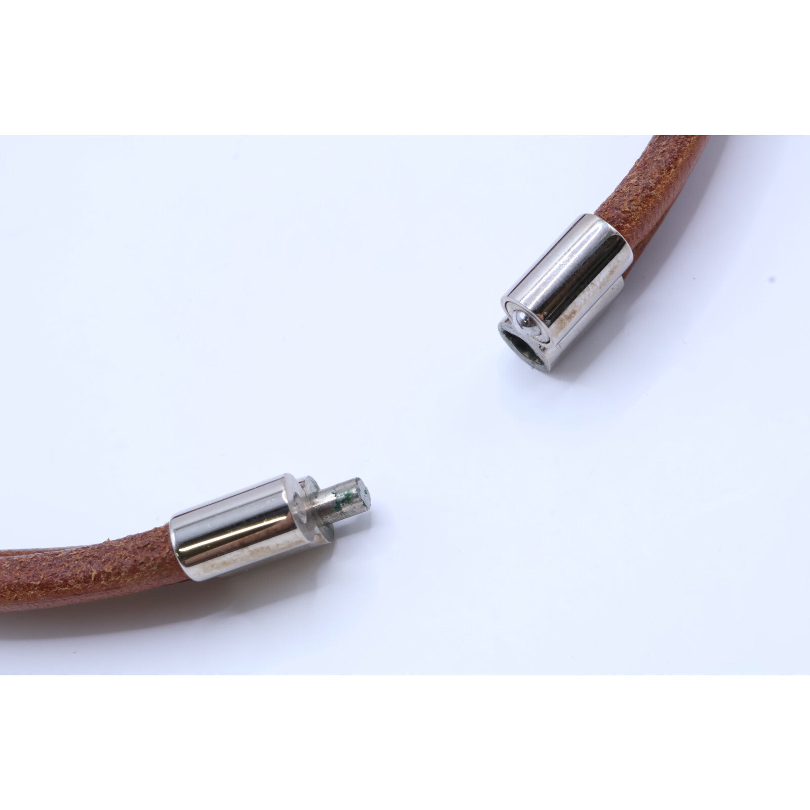 HERMES エルメス ヘラクリード レザー チョーカー