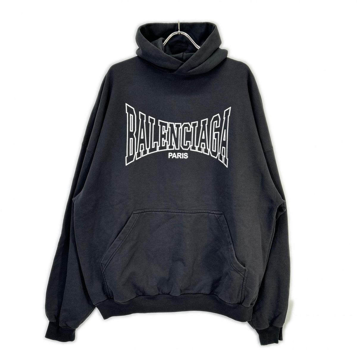 BALENCIAGA 巴黎世家 24AW 803265 黑色 标志 复古印花 套头连帽衫 上衣