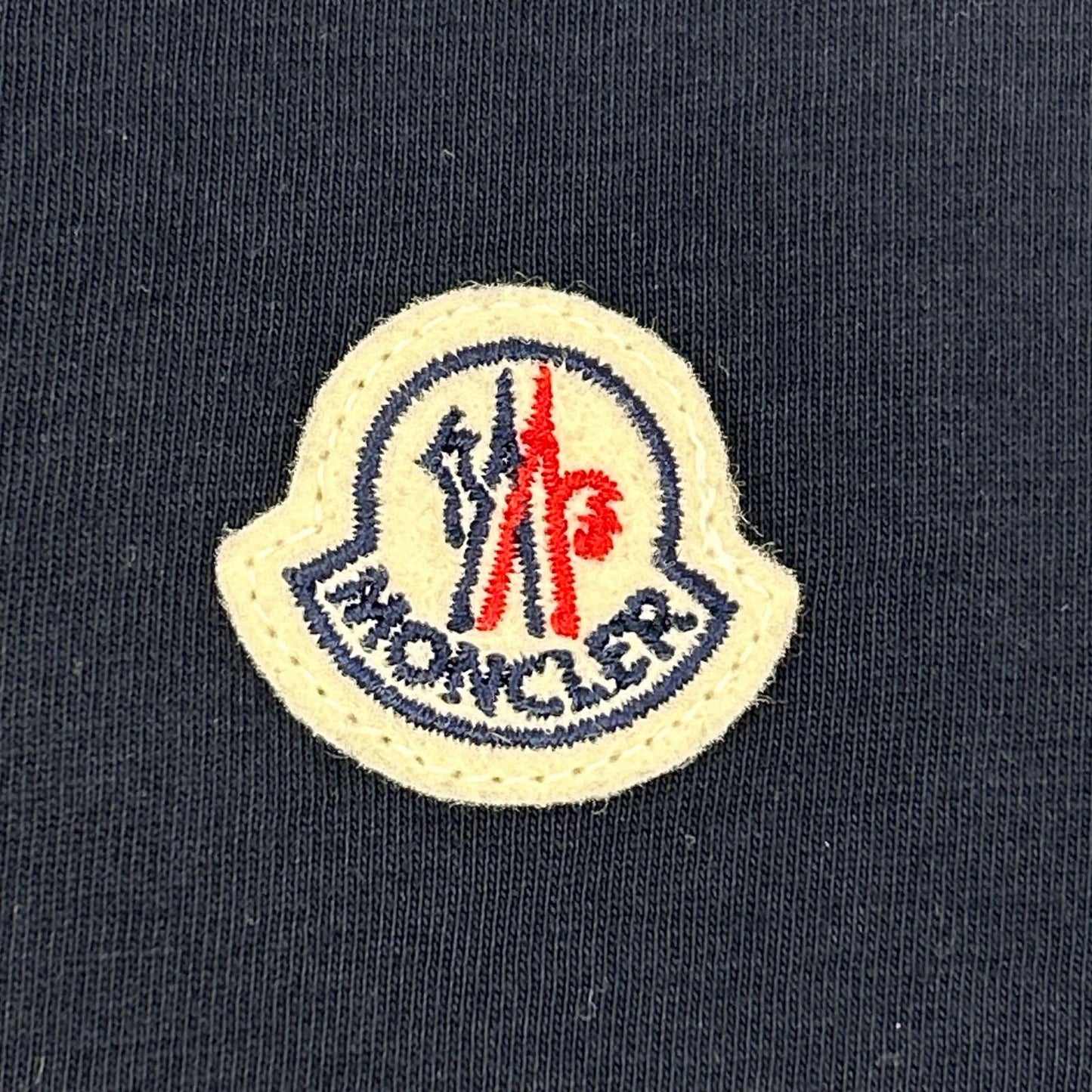 MONCLER モンクレール 23年製 ネイビー MAGLIA MANICHE CORTE トップス