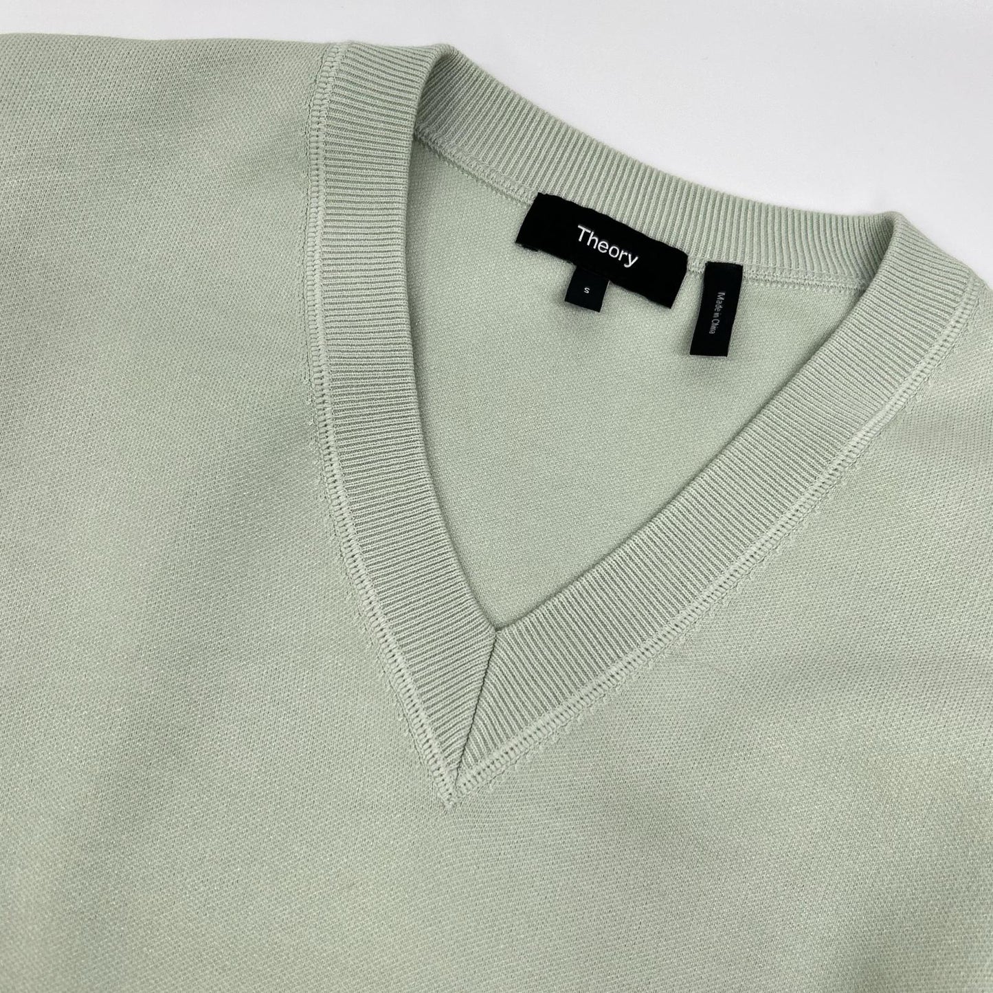 Theory 6101707 Mint V-Neck Sweater Top