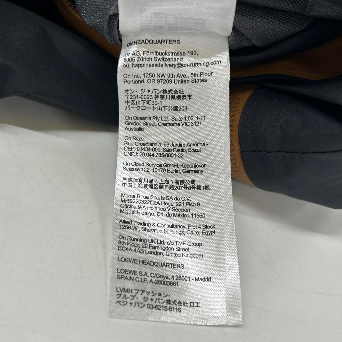 LOEWE ロエベ ｘOnオン【美品/国内正規】S929Y02W02 Women's Running Storm Jacket in Technical Shell フーディジャケット ジャケット