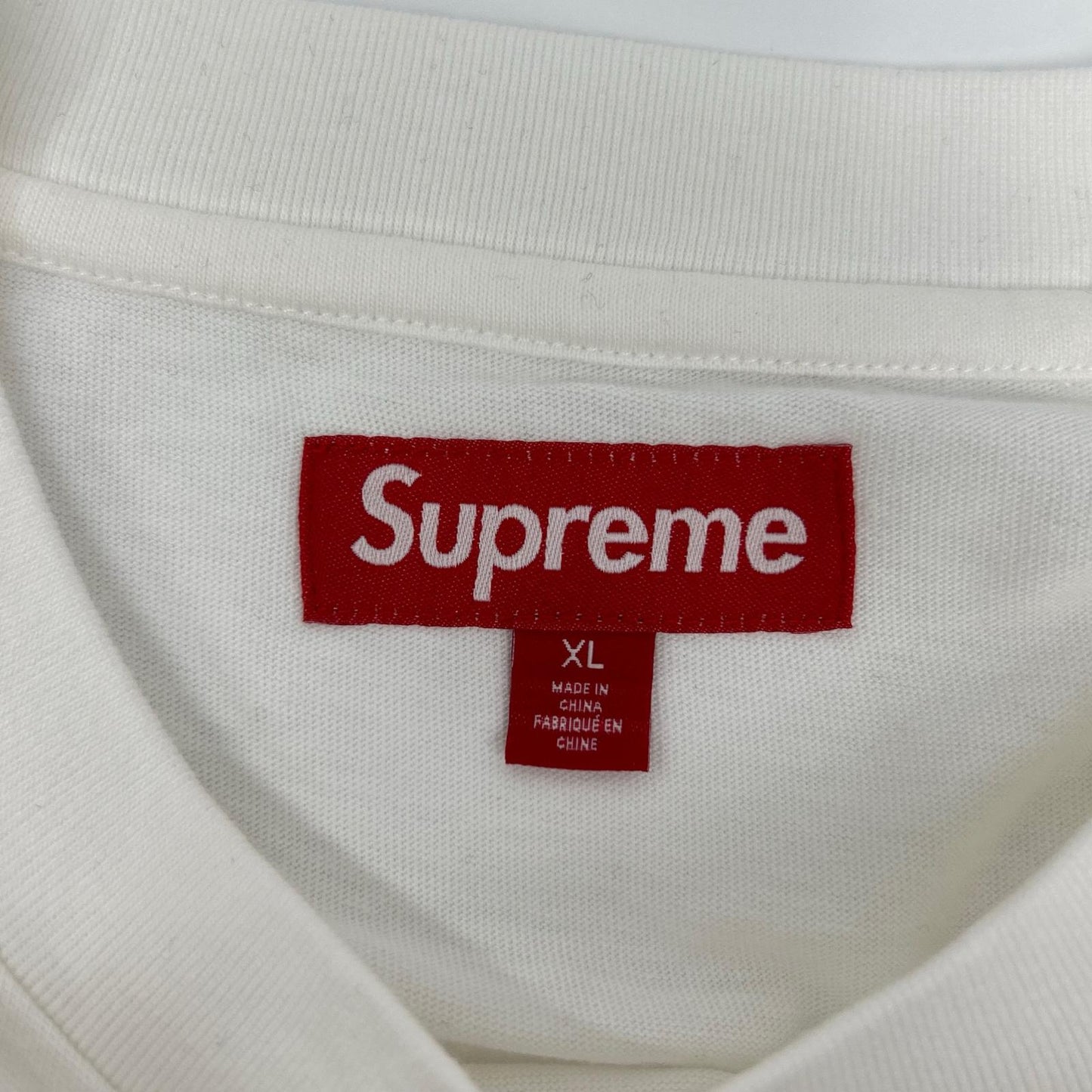Supreme シュプリーム ホワイト Cracked Spellout S S Top トップス