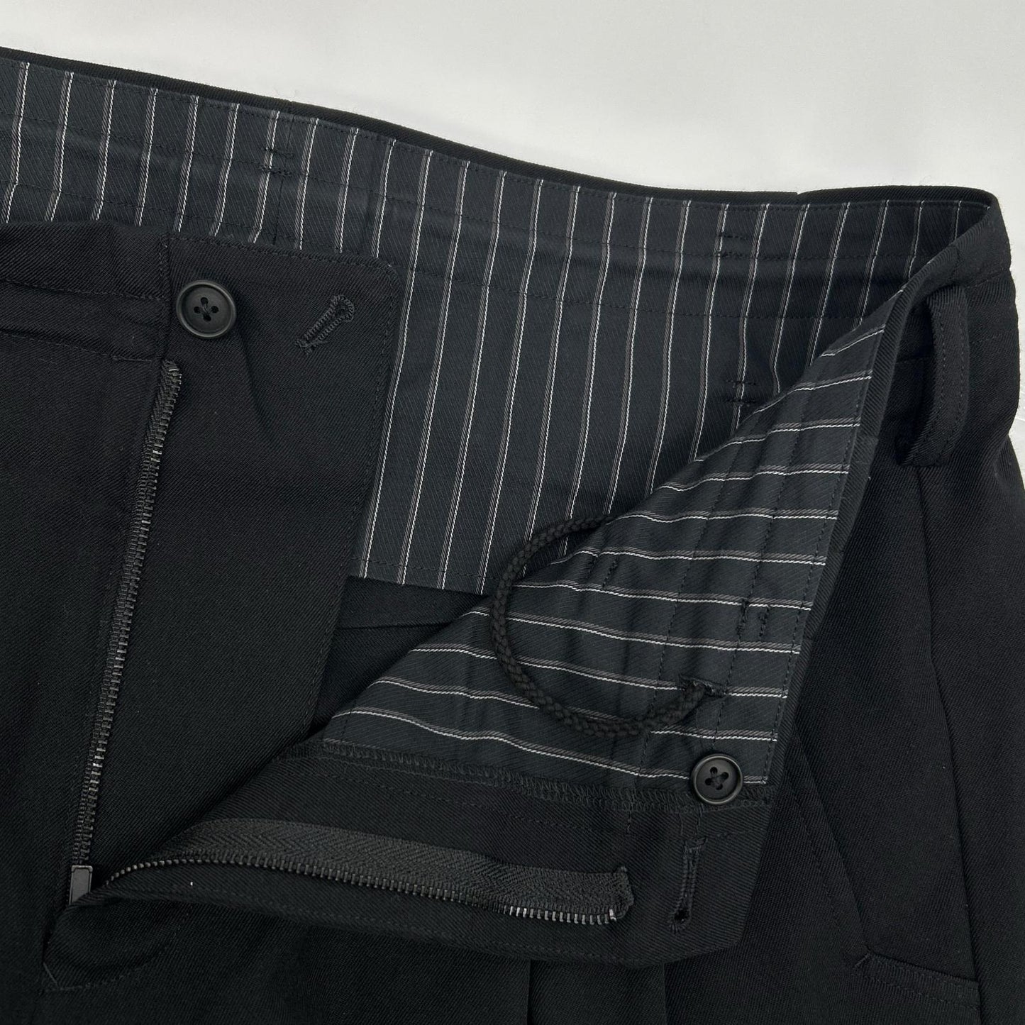 Yohji Yamamoto POUR HOMME HO-P71-534 Black 2-Tuck Tapered Slacks Bottoms