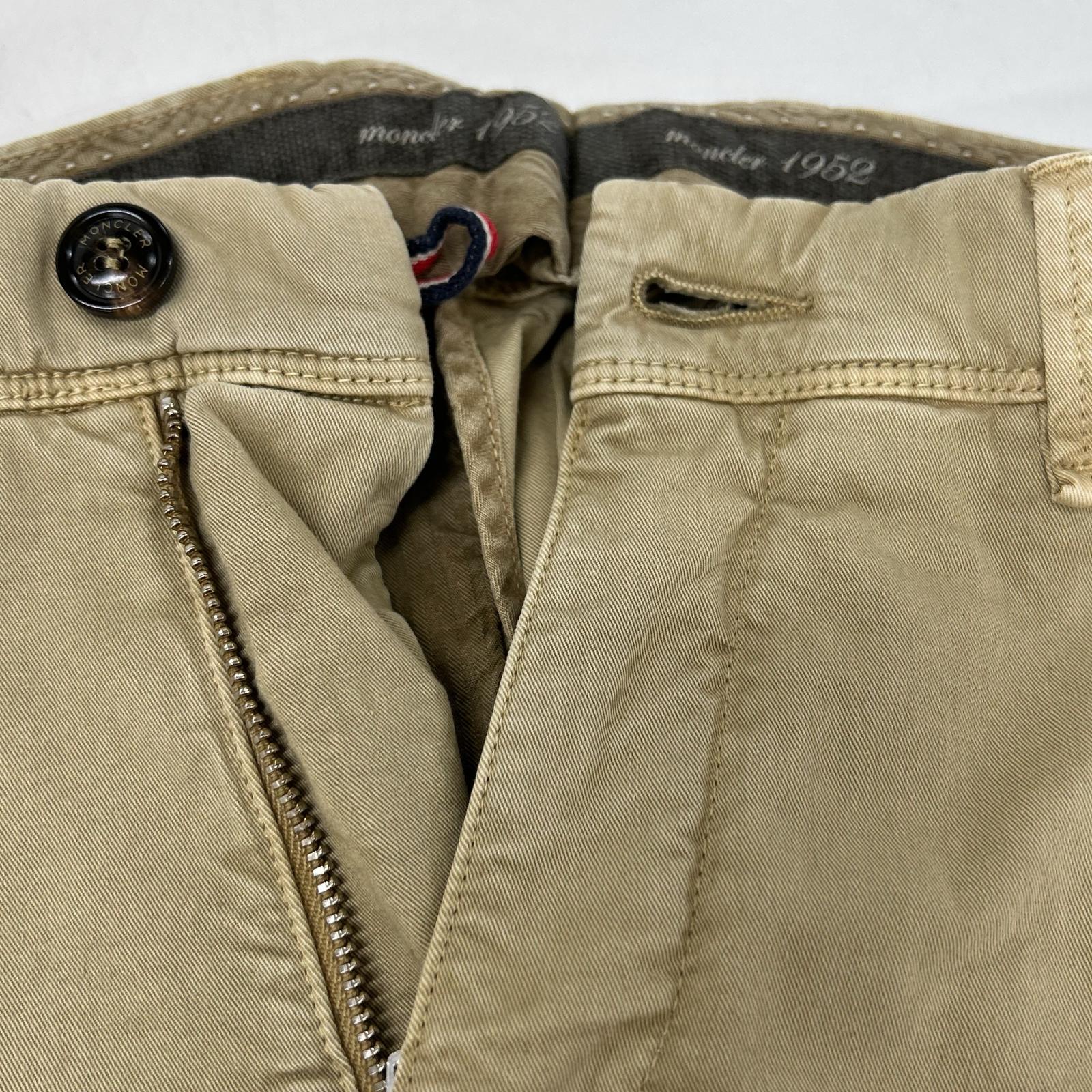 MONCLER モンクレール ベージュ PANTALONE BERMUDA ハーフパンツ ボトムス