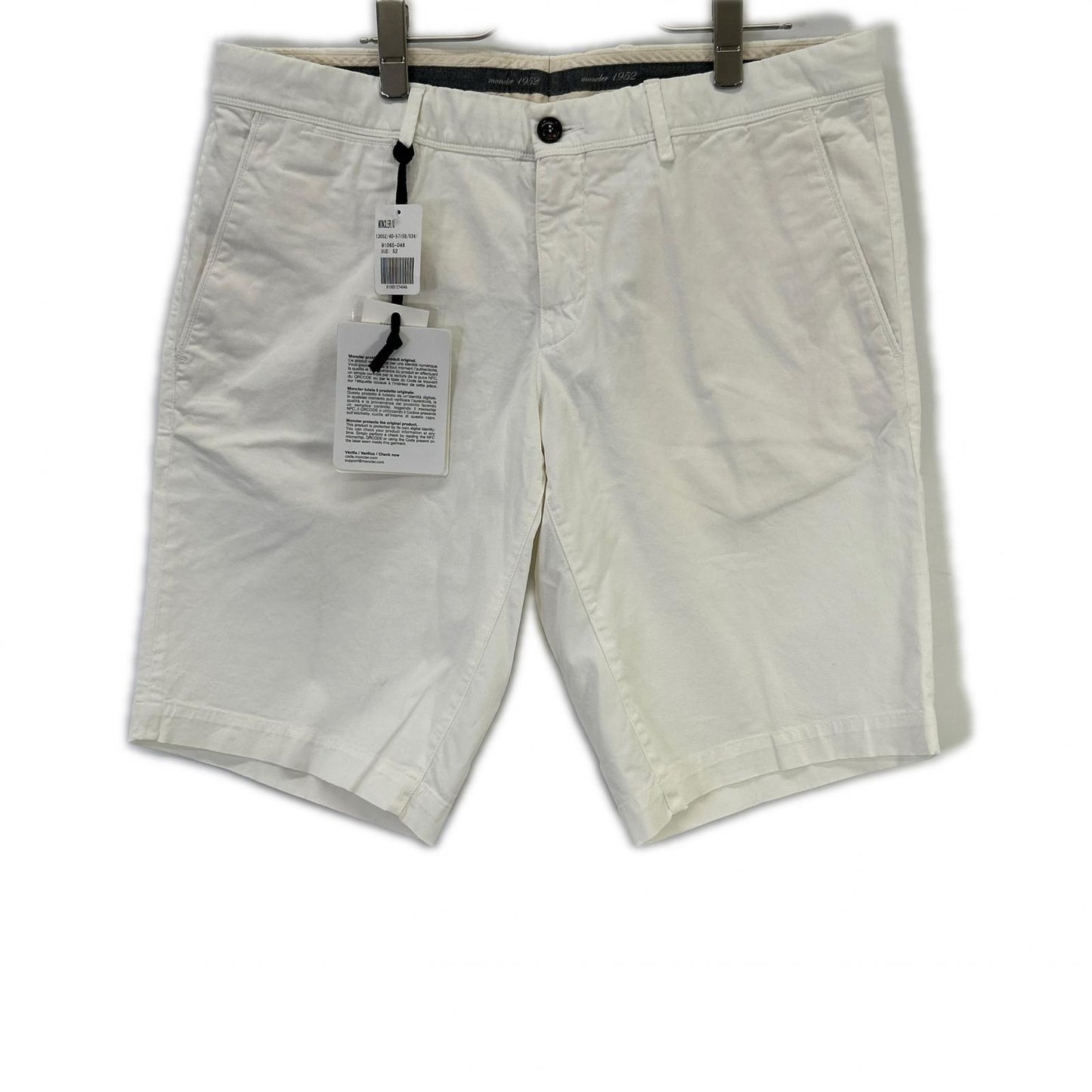 MONCLER モンクレール 18年製 ホワイト PANTALONE BERMUDA ハーフパンツ ボトムス