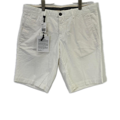 MONCLER モンクレール 18年製 ホワイト PANTALONE BERMUDA ハーフパンツ ボトムス