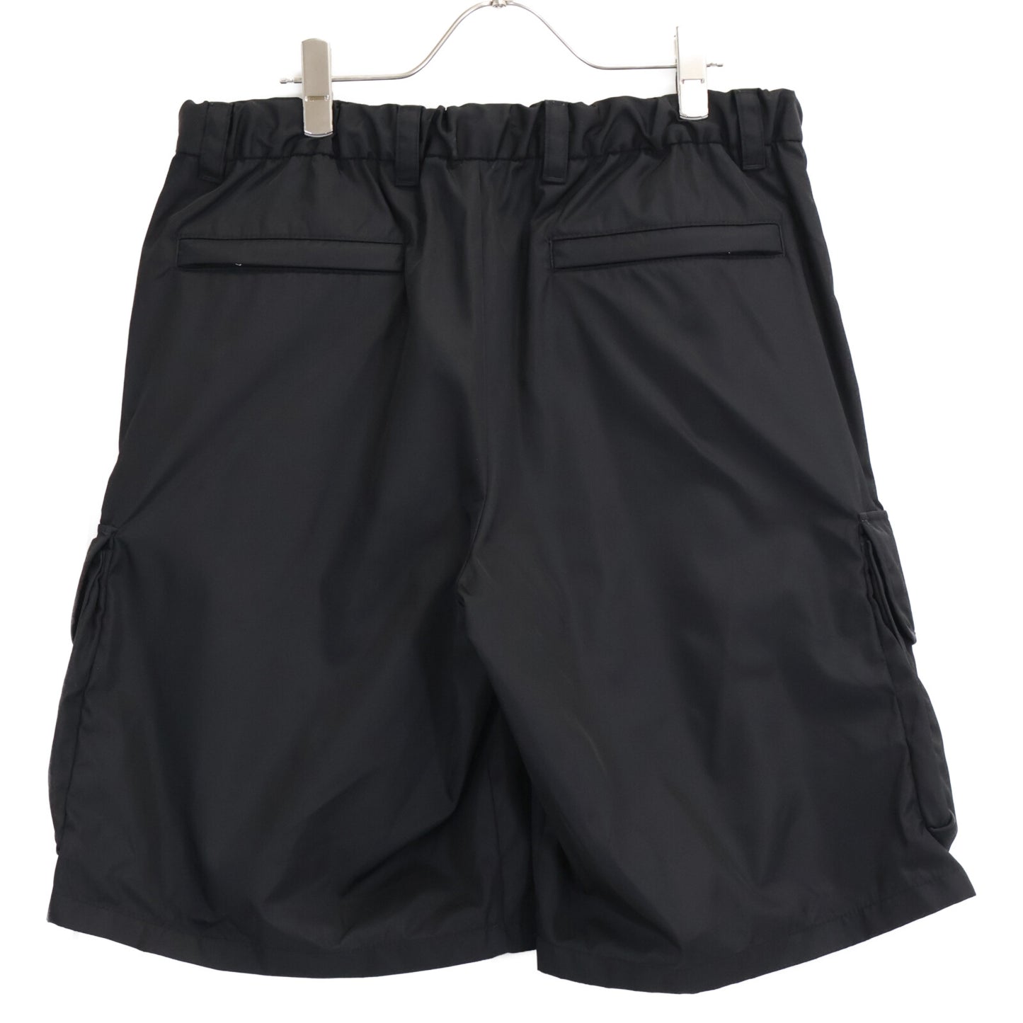 PRADA プラダ 【国内正規/23年製】SPH156 Re-Nylon トライアングルロゴプレート バミューダ カーゴ ショートパンツ ボトムス