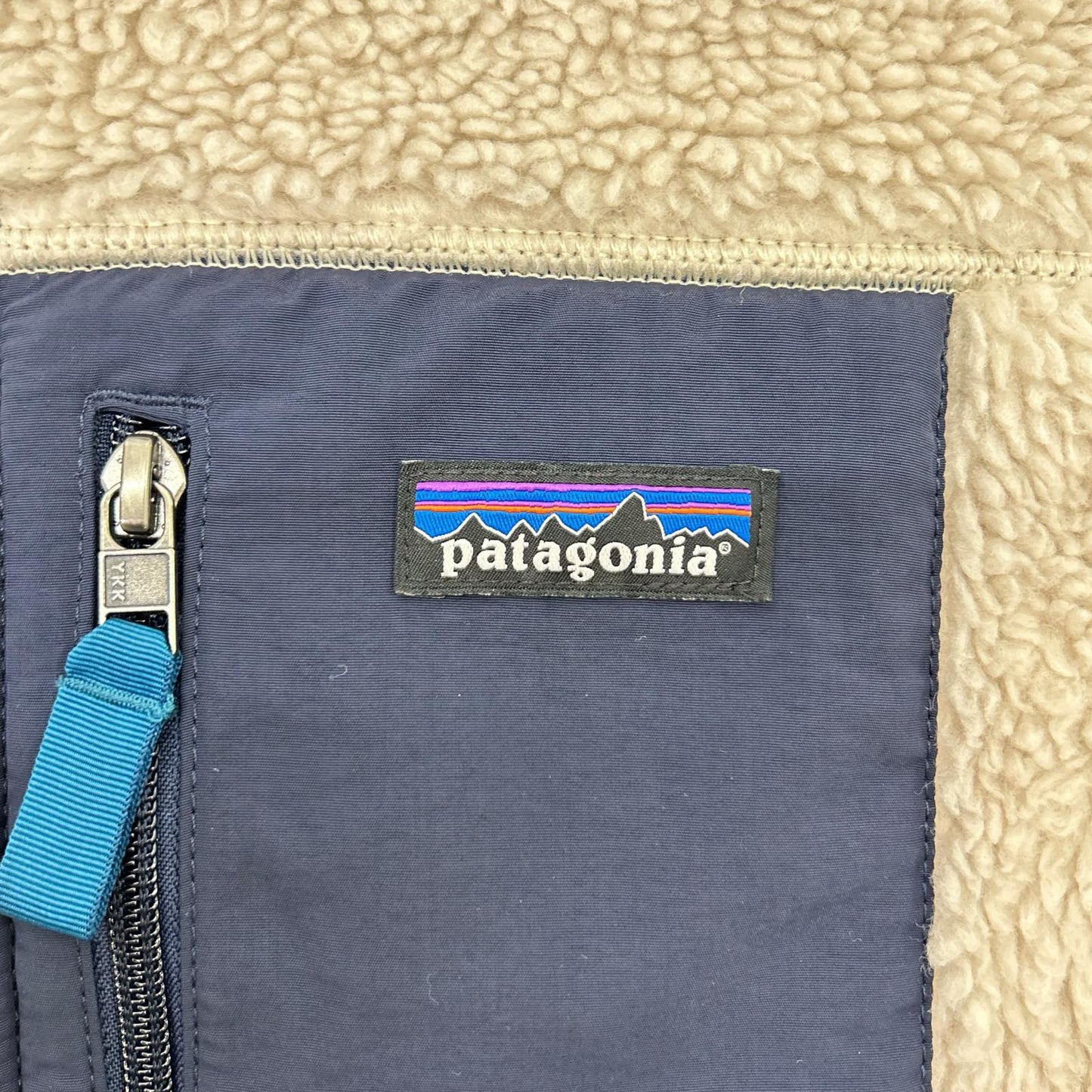 Patagonia パタゴニア 22FW 23048 ホワイト クラシック レトロ ベスト ボア ベスト
