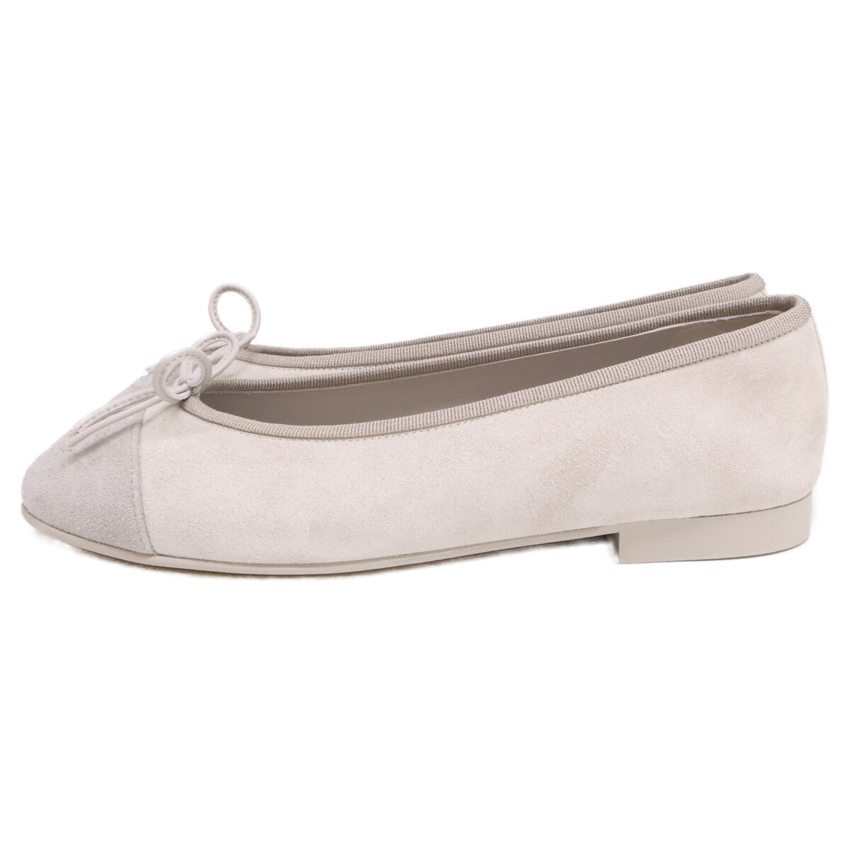CHANEL Chanel 2024 G02819 gray Coco Mark ribbon pumps, shoes