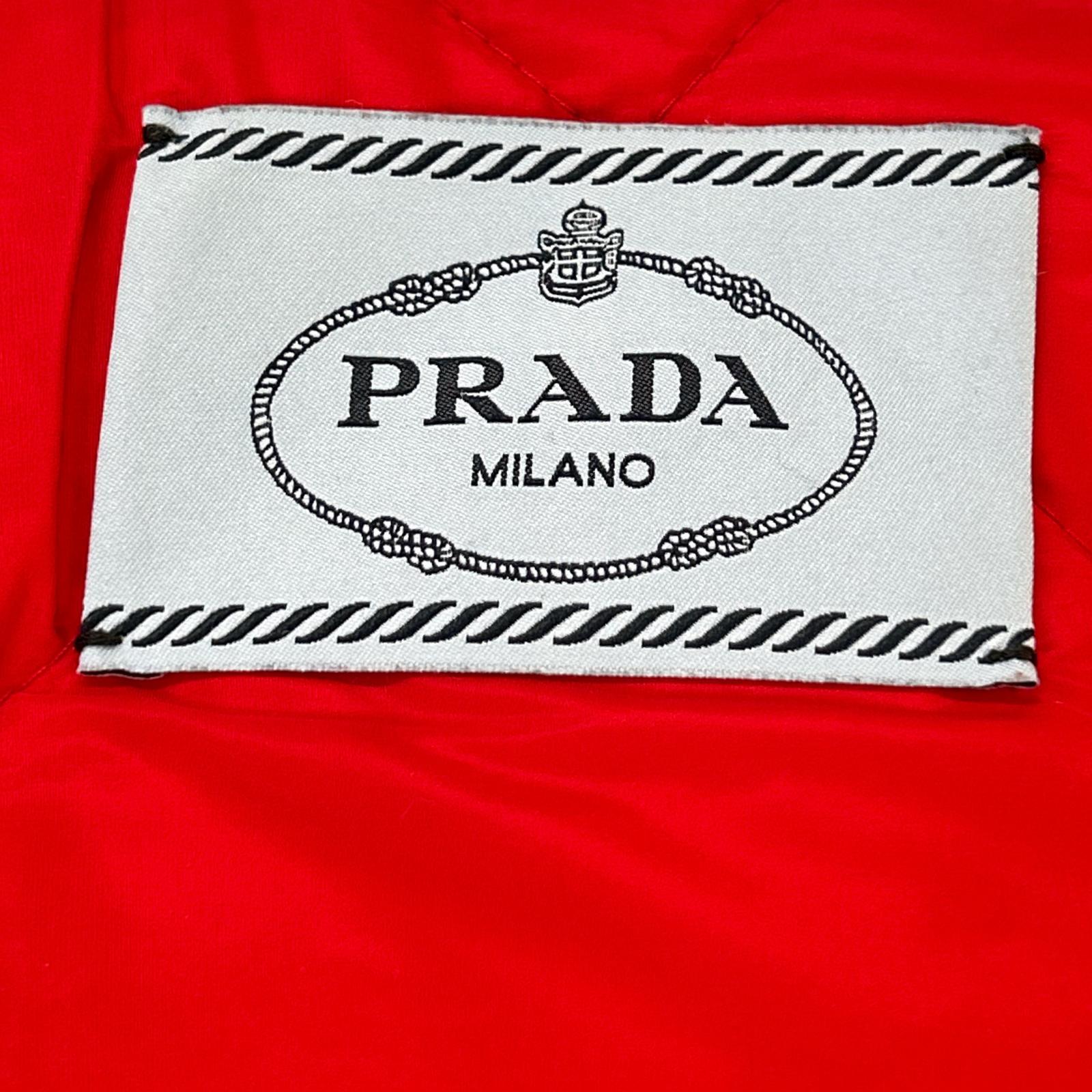 PRADA プラダ 15年 290939 レッド トライアングルロゴ ダウンジャケット ジャケット