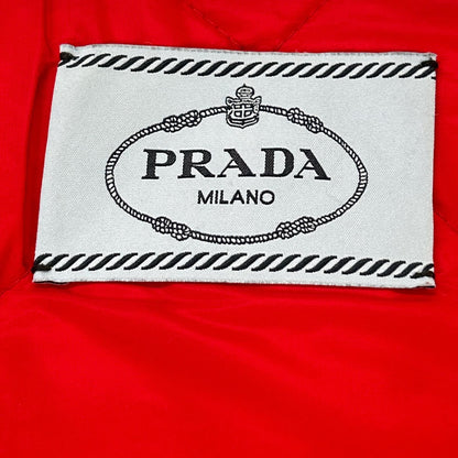 PRADA プラダ 15年 290939 レッド トライアングルロゴ ダウンジャケット ジャケット