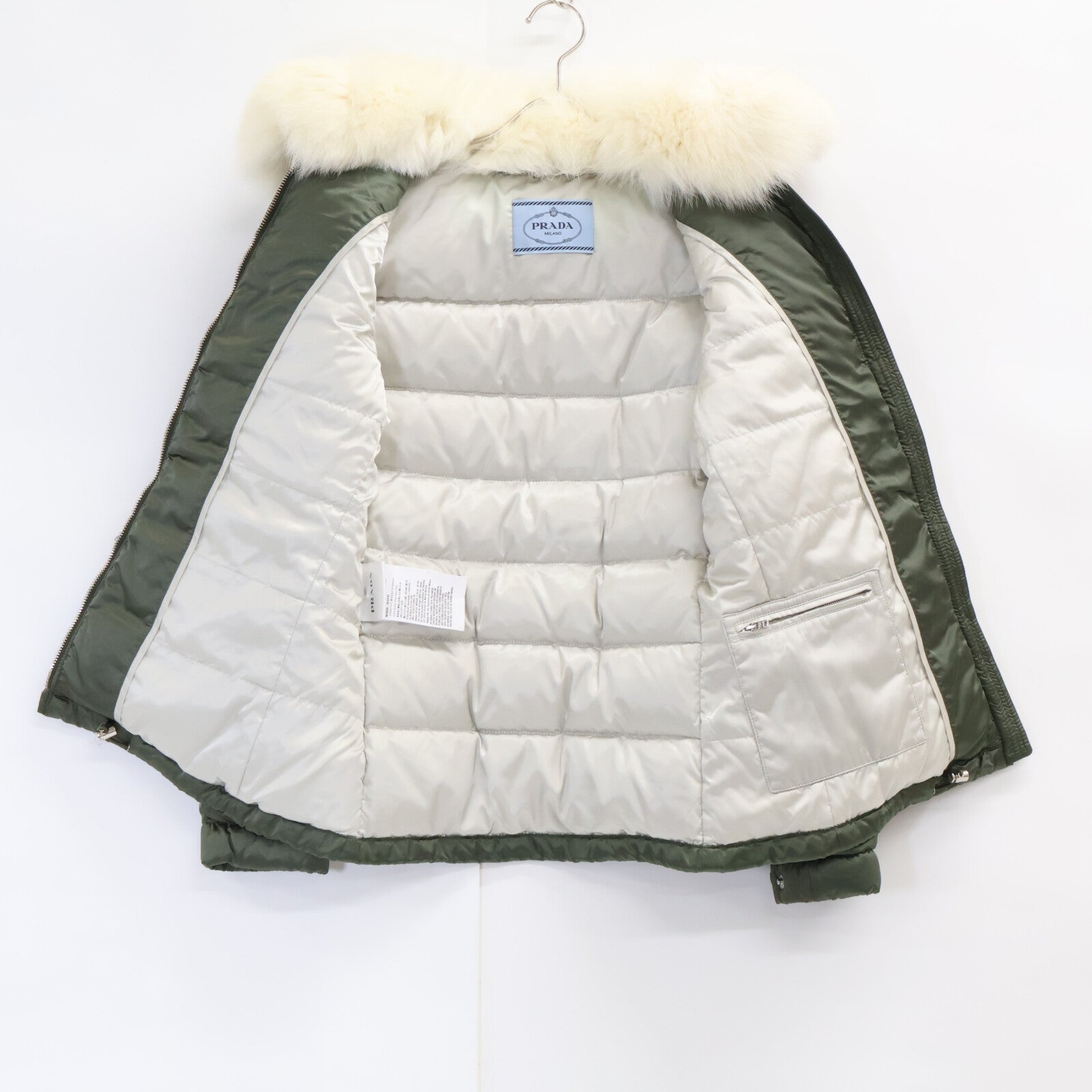 PRADA プラダ 【国内正規】28B061 フォックスファーカラー付 トライアングルプレート ダウンジャケット ジャケット