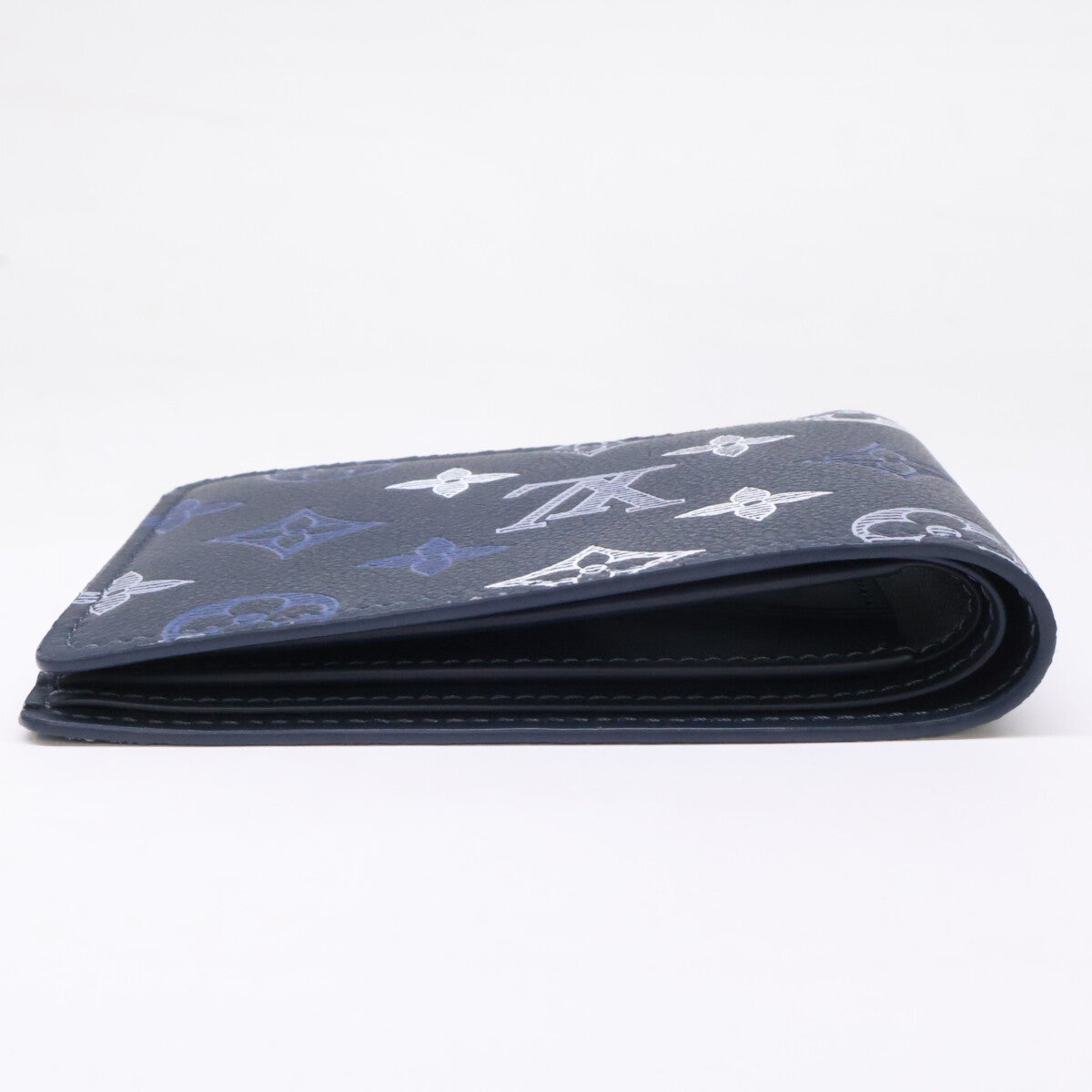 LOUIS VUITTON ルイヴィトン 新品同様 M29137 ポルトフォイユ ミュルティプル 二つ折り財布 二つ折り財布（小銭入れなし）