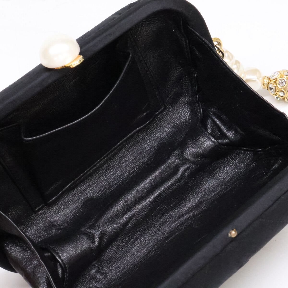 CHANEL シャネル ヴィンテージ パールクリスタルタッセル付き サテンクラッチバッグ セカンドバッグ クラッチバッグ