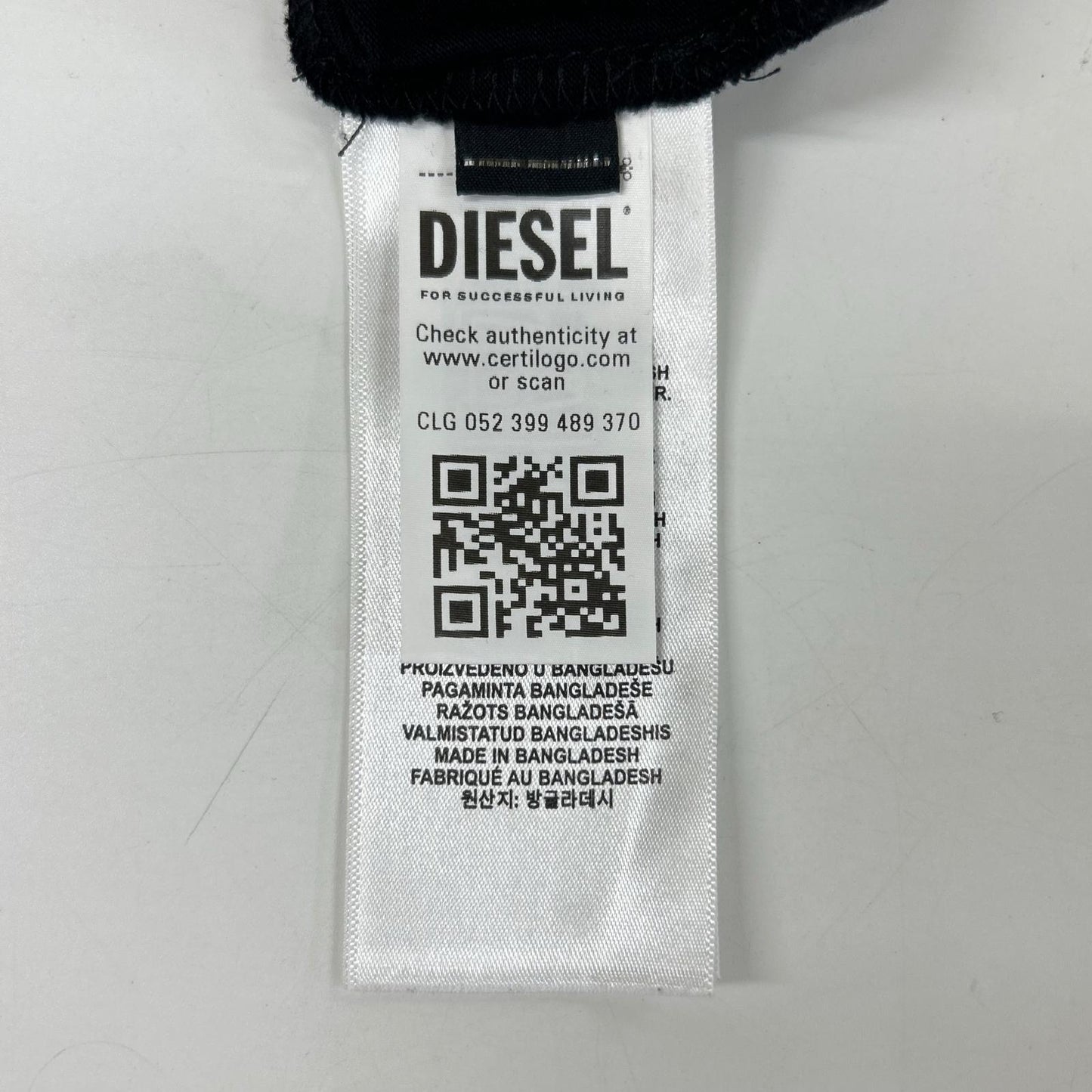 DIESEL ディーゼル ブラック T-JUST-ROCK グラフィック Tシャツ トップス