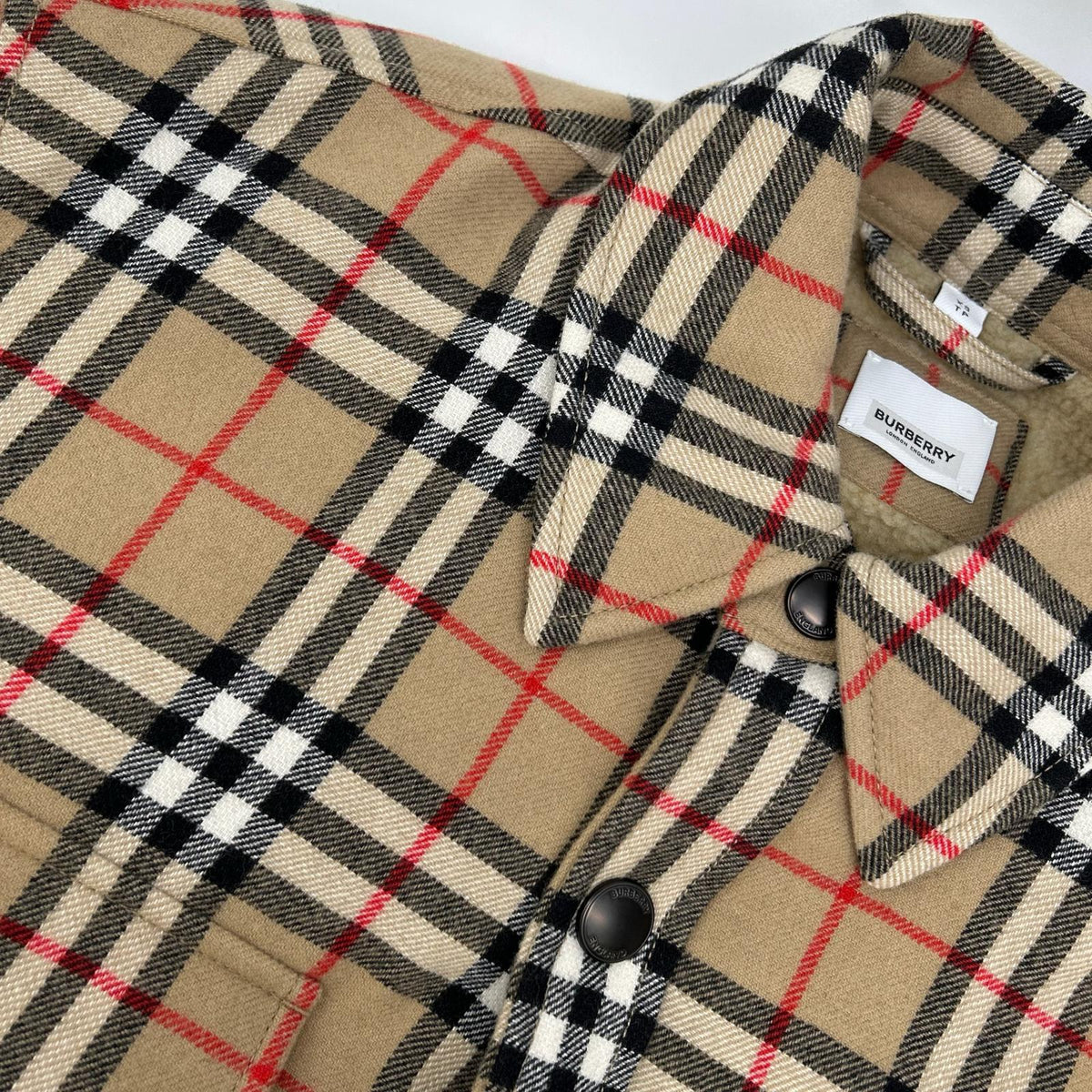 BURBERRY vintage check snap-button jacket with boa lining