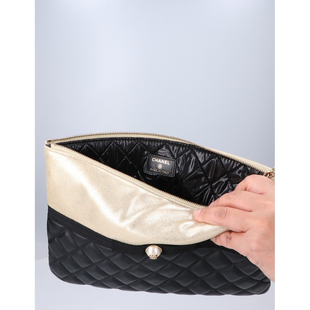 CHANEL シャネル 新品同様 22番 マトラッセ ラムスキン パールココマーク クラッチバッグ セカンドバッグ セカンドバッグ クラッチバッグ