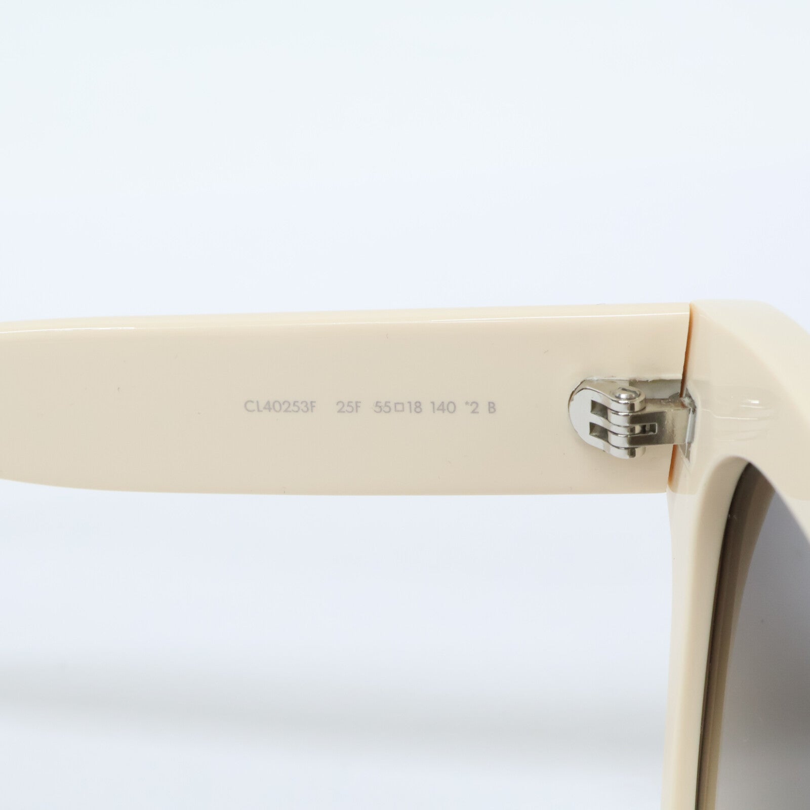 CELINE セリーヌ CL40253F 25F トリオンフ 09 キャットアイフレーム サングラス