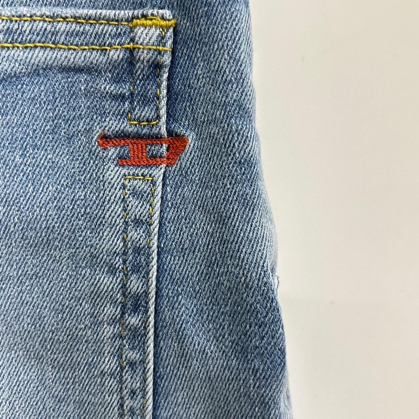 DIESEL ディーゼル 2000-J PANTALONI ブルー ダメージ ジーンズ ボトムス