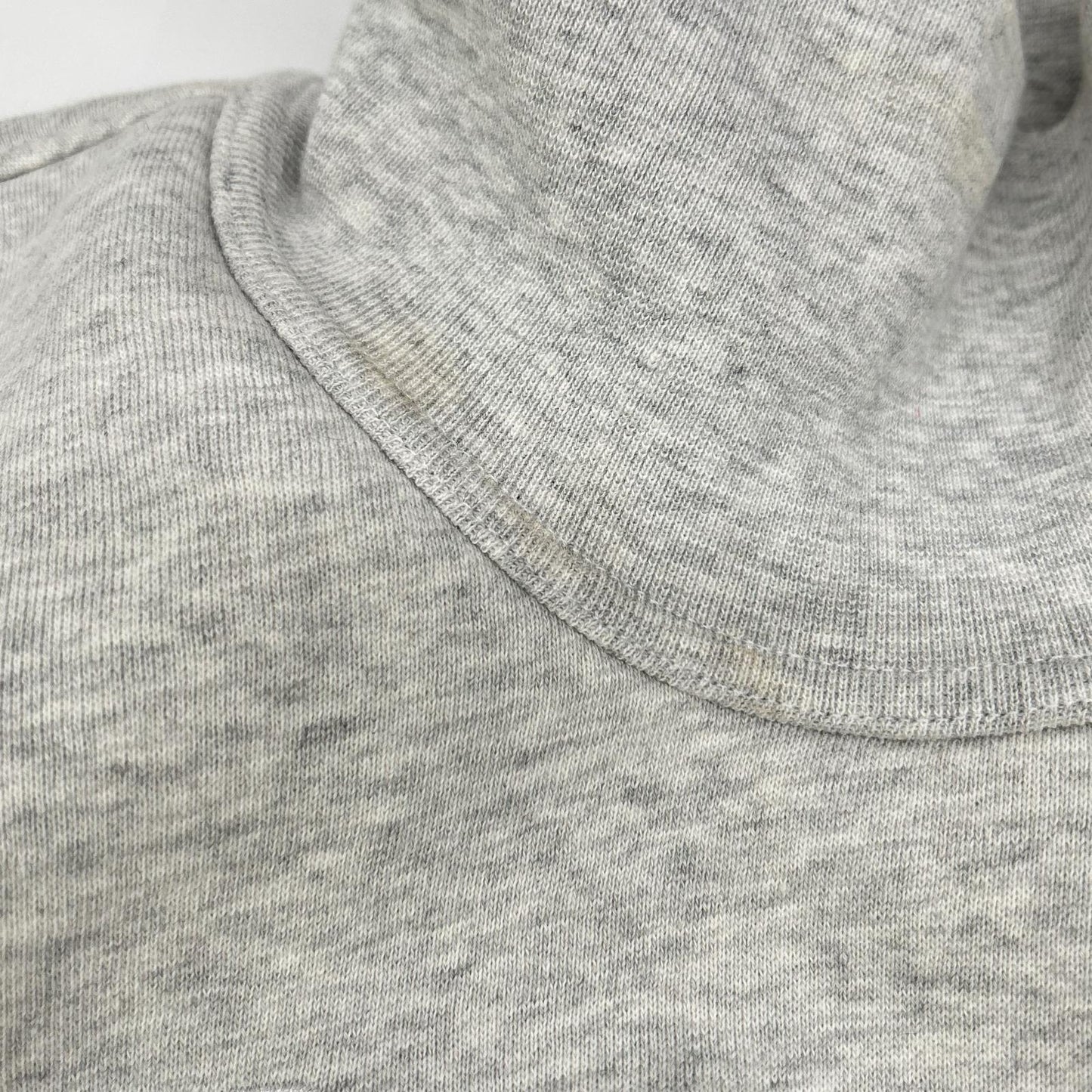 ALEXANDER WANG アレキサンダーワン グレー 総ロゴ ショート丈プルオーバートレーナ トップス