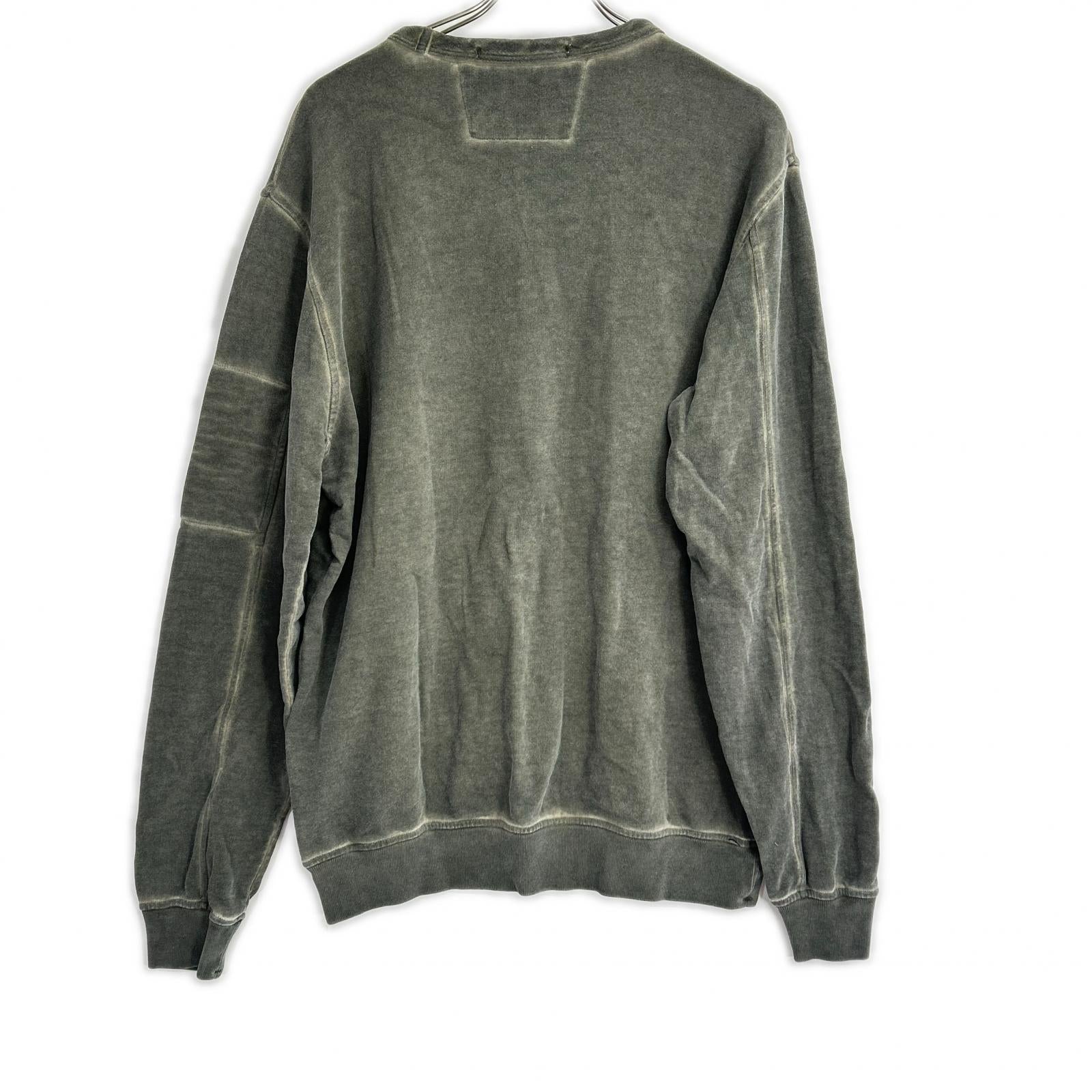 C.P.COMPANY シーピーカンパニー 10CMSS197A グレー クルーネック ICEレンズスウェットシャツ トップス