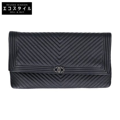CHANEL シャネル 美品 21番台 ラムスキン ココマーク ボーイシャネル シェブロン Vステッチ クラッチバッグ セカンドバッグ クラッチバッグ