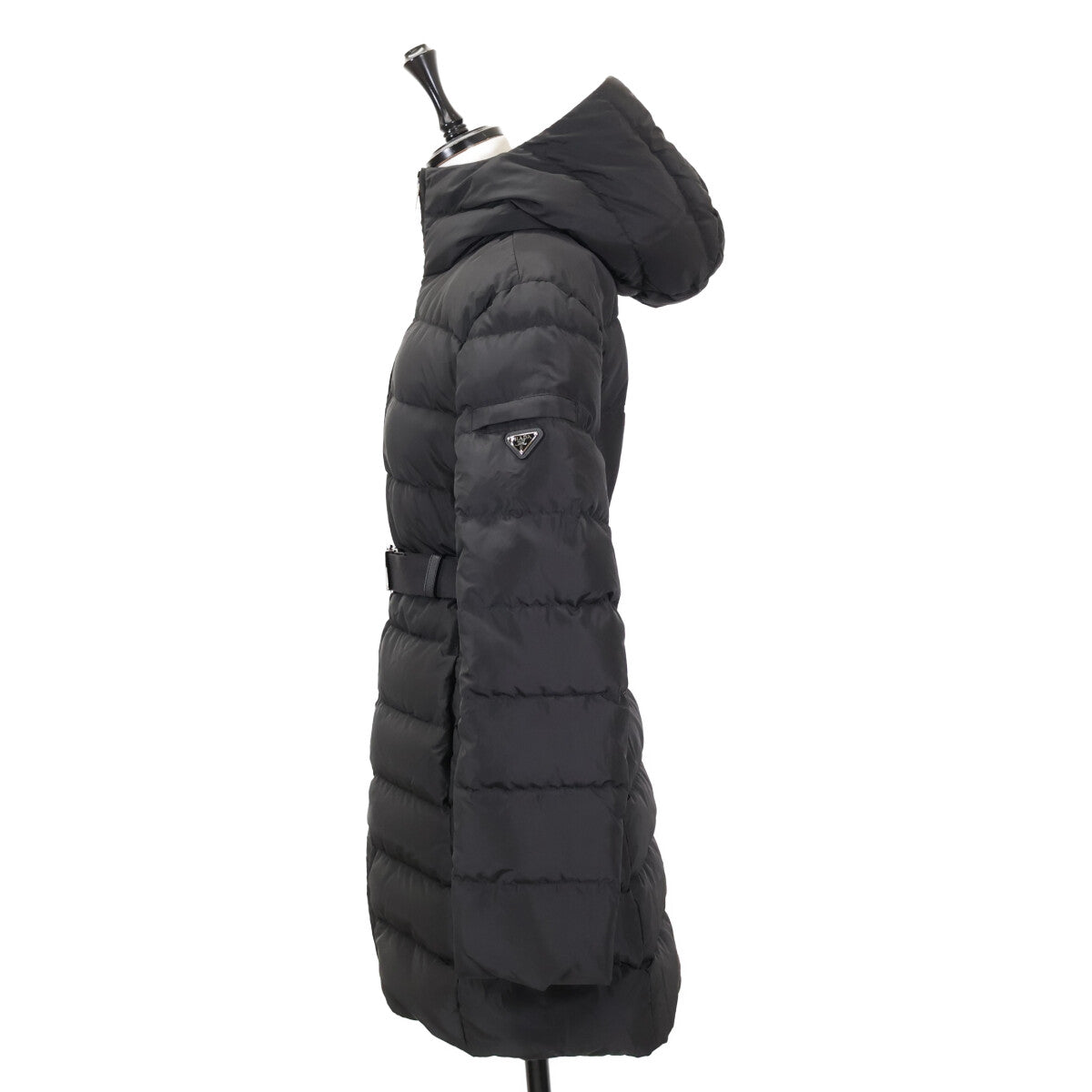 PRADA プラダ 【美品/国内正規/24年製】29O364 トライアングルロゴプレート ベルト付 フーディダウン コート