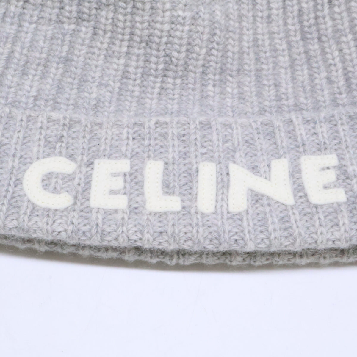 CELINE セリーヌ 【美品/国内正規】2A25R423P ロゴパッチ ウール ニットキャップ 帽子