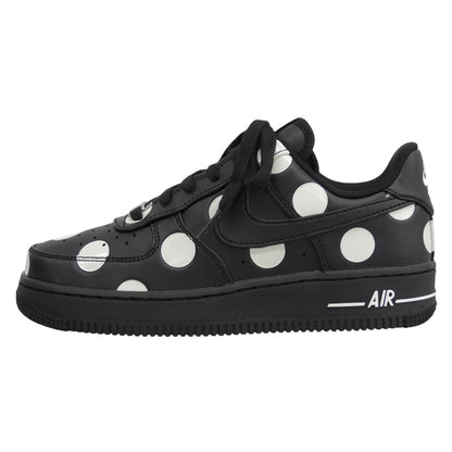 NIKE ナイキ 新品同様 AIR FORCE 1 '07 ローカット スニーカー シューズ レディース 黒 ブラック 23.5cm IR8647 001 シューズ