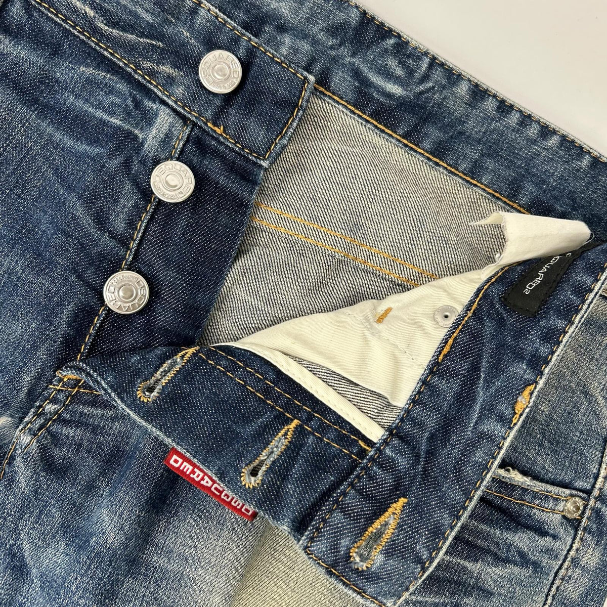 DSQUARED2 ディースクエアード 革パッチ ダメージ加工 デニムパンツ ジーンズ ボトムス