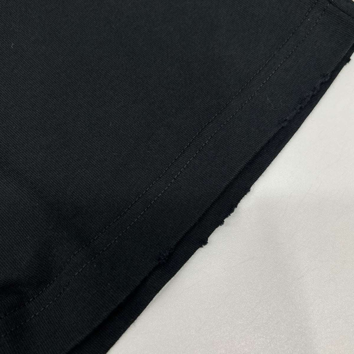 BALENCIAGA バレンシアガ 23年 739028 ブラック ダークウェーブコットンTシャツ トップス