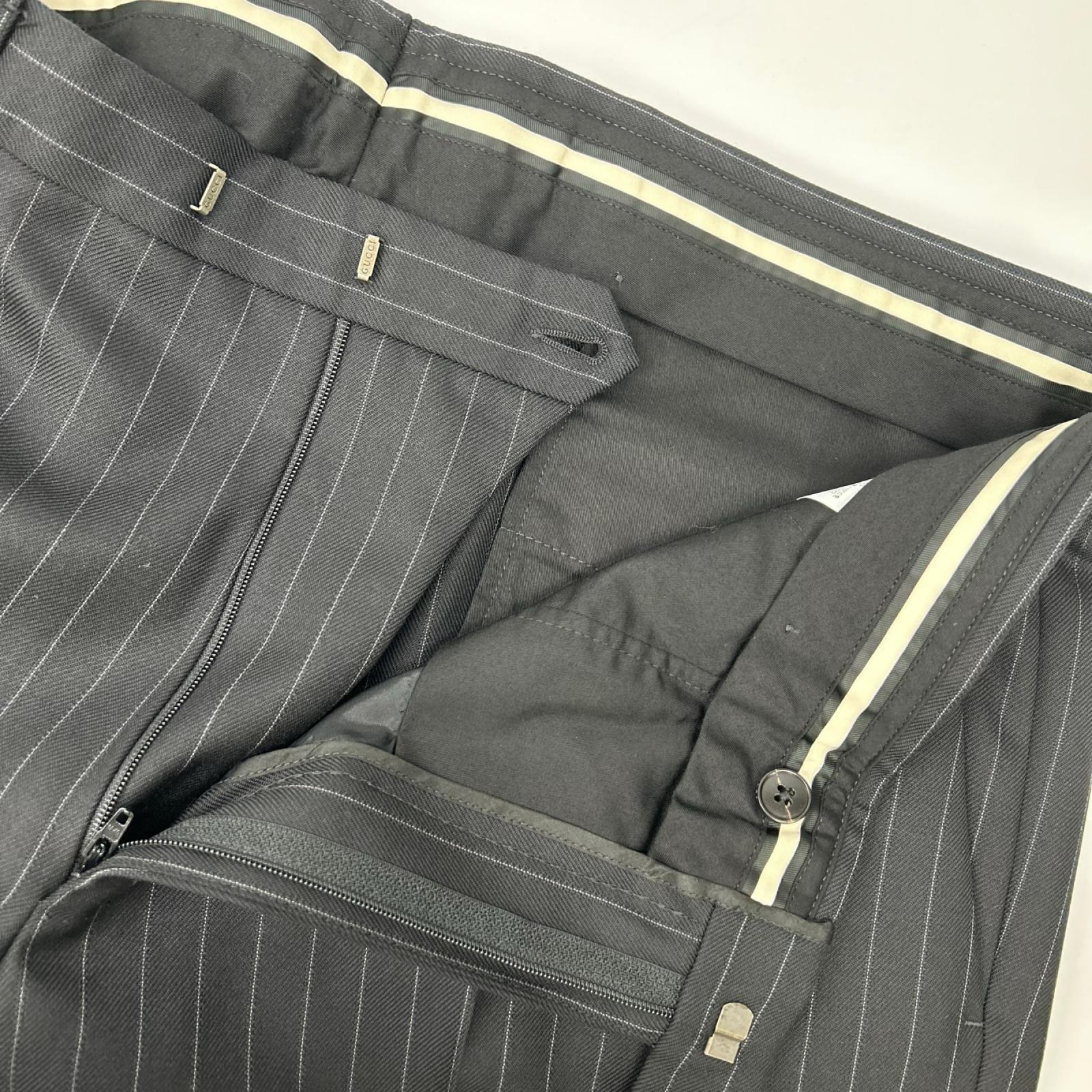 GUCCI グッチ ブラック ストライプ 3Pスーツ セットアップ　519503 スーツ セットアップ