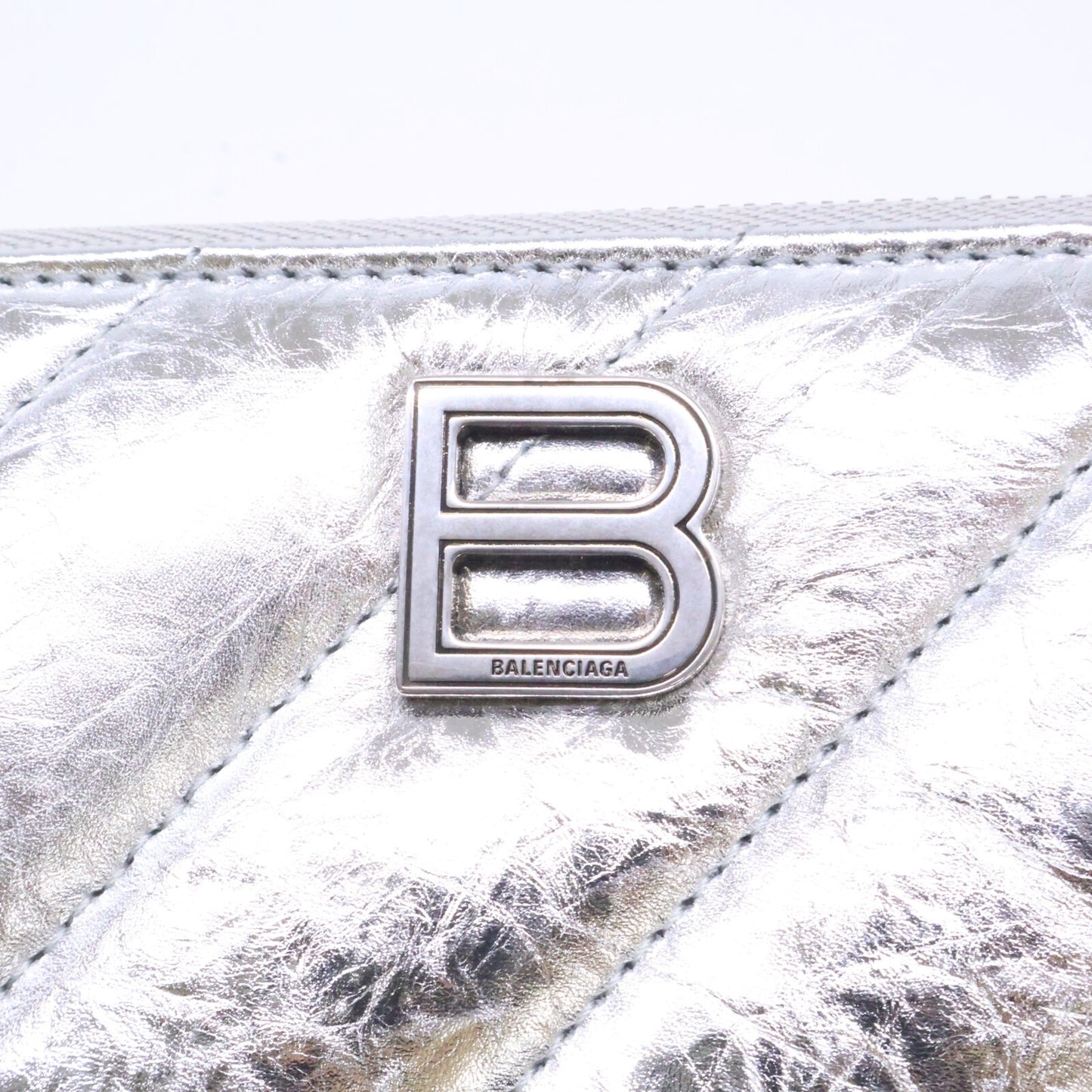 BALENCIAGA バレンシアガ 【新品同様】766447 Crush クラッシュ コンチネンタルウォレット キルテッド 長財布（小銭入れあり）