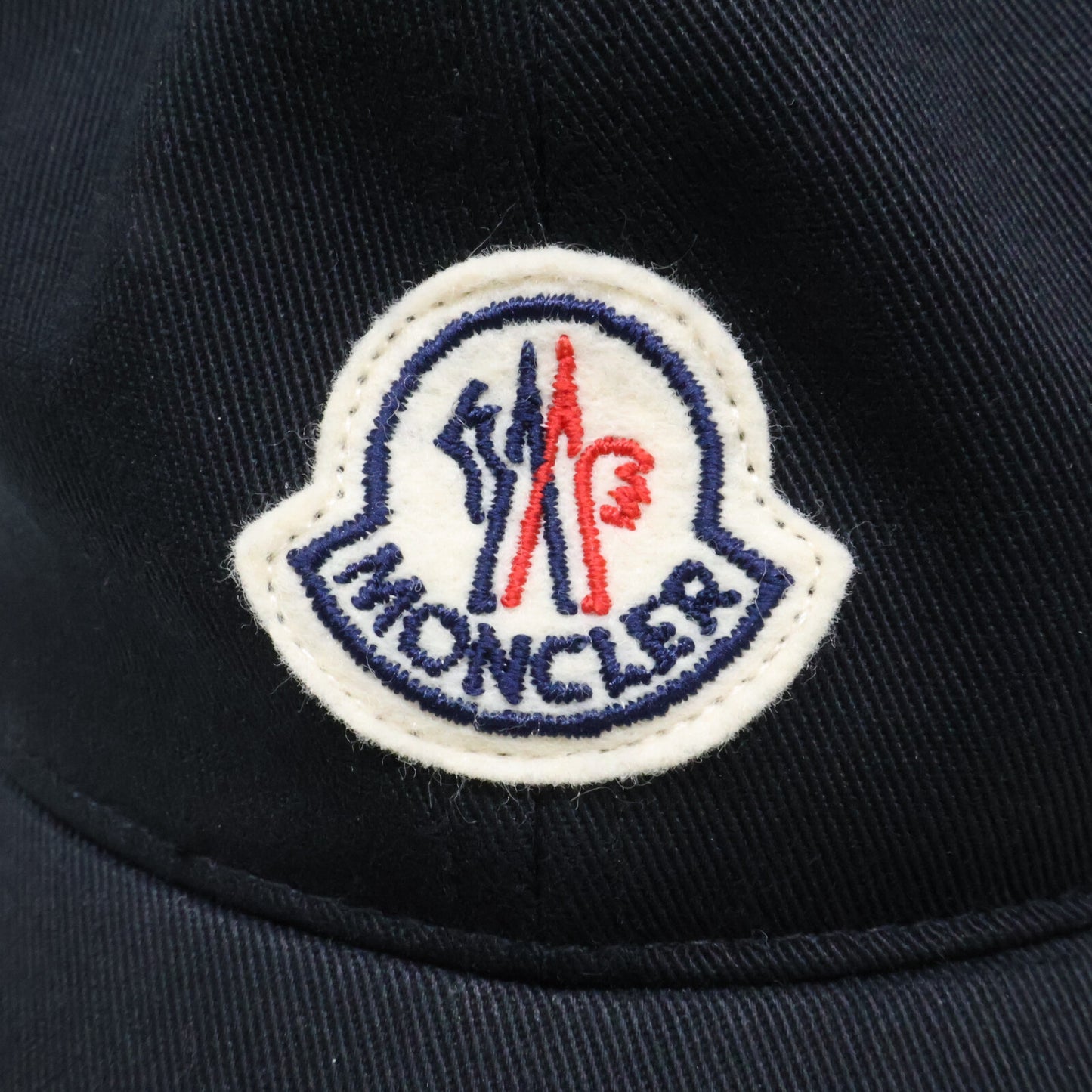 MONCLER モンクレール 【美品/国内正規】23年製 J10913B00054 V0090 BERRETTO BASEBALL ロゴワッペン 6パネル ベースボールキャップ 帽子