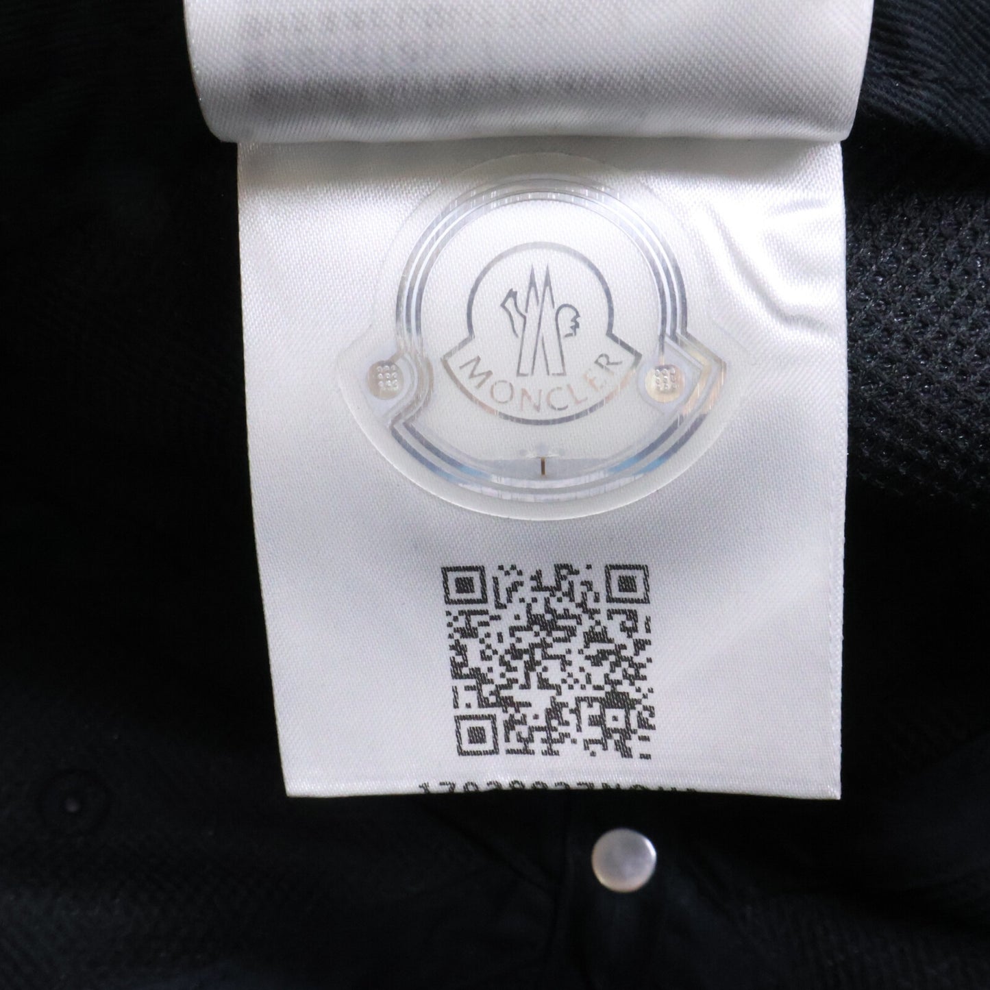 MONCLER モンクレール 【美品/国内正規】23年製 J10913B00054 V0090 BERRETTO BASEBALL ロゴワッペン 6パネル ベースボールキャップ 帽子