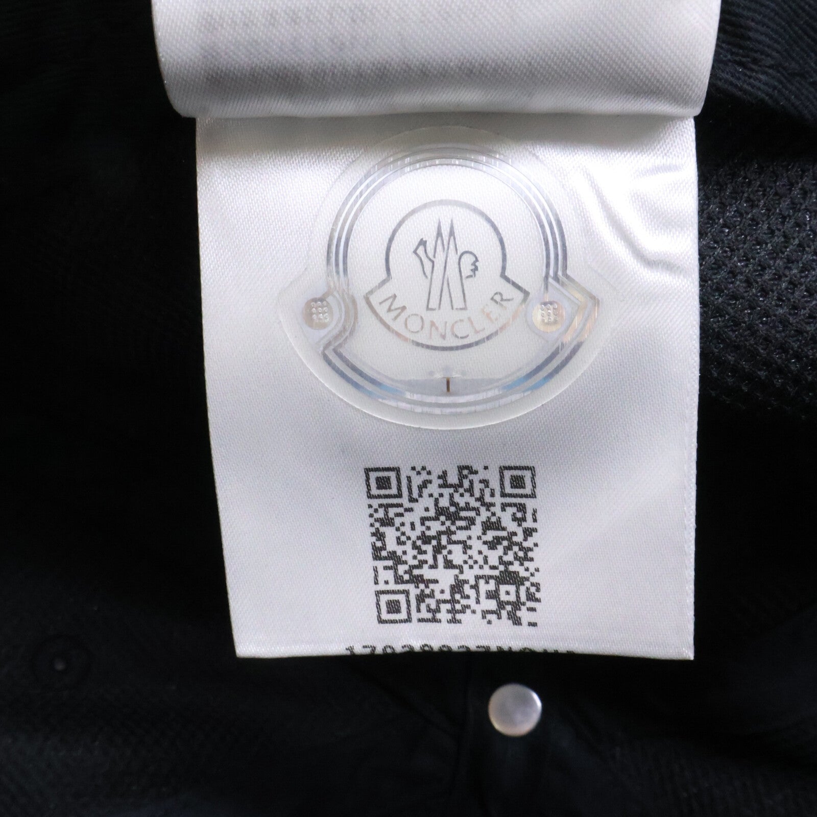 MONCLER モンクレール 【美品/国内正規】23年製 J10913B00054 V0090 BERRETTO BASEBALL ロゴワッペン 6パネル ベースボールキャップ 帽子