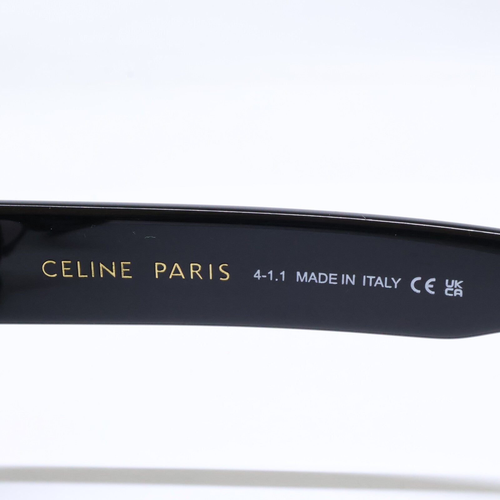 CELINE セリーヌ CL40194U 01A トリオンフ オーバルシェイプ サングラス