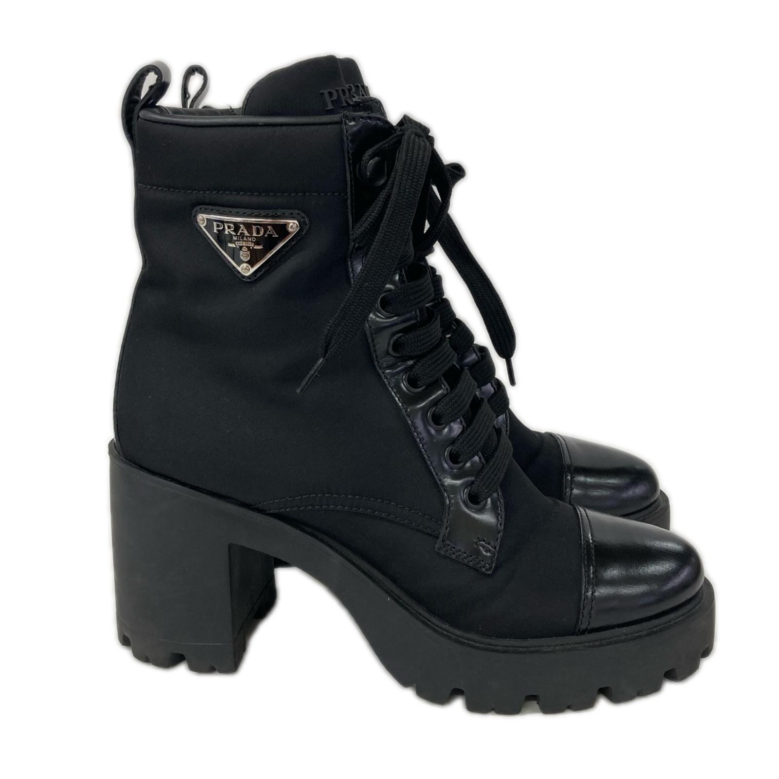 PRADA プラダ Re-Nylon トライアングルロゴプレート レースアップ ヒールブーツ シューズ