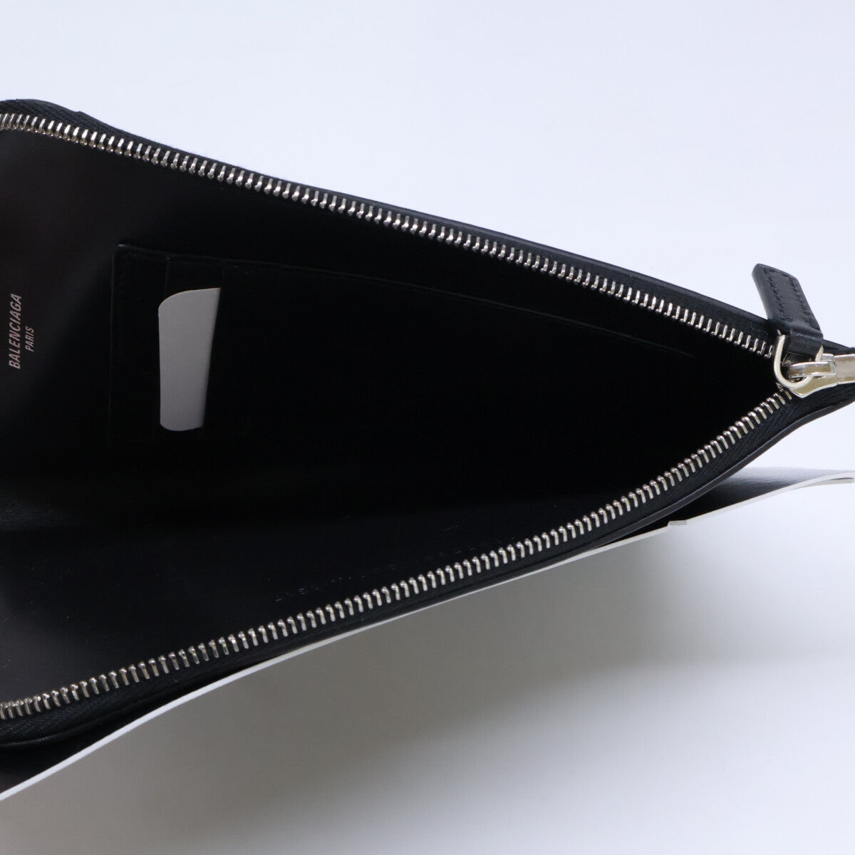 BALENCIAGA バレンシアガ 美品 787733 パスポート フォン ホルダー ショルダーポーチバッグ ショルダーバッグ