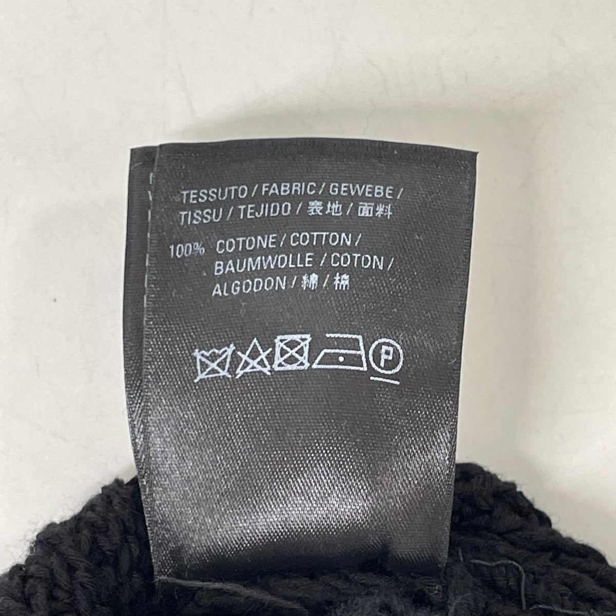 BALENCIAGA バレンシアガ 21年 682002 ブラック オーバーサイズ クロップド タートルネック ニット トップス