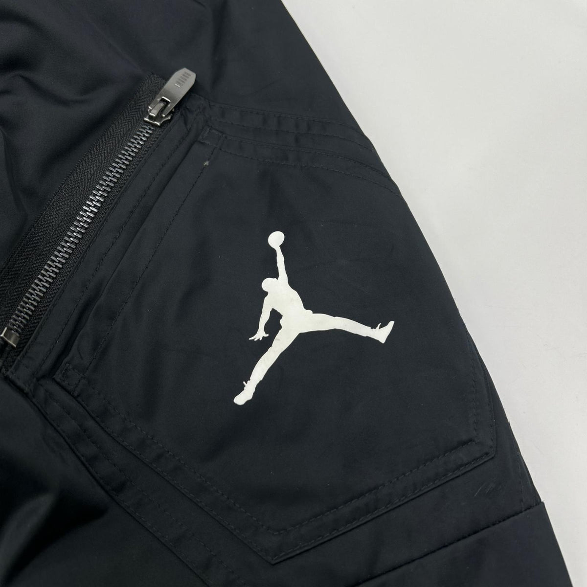 JORDAN ジョーダン AV5998-010 ブラック J-1 ボンバージャケット ジャケット