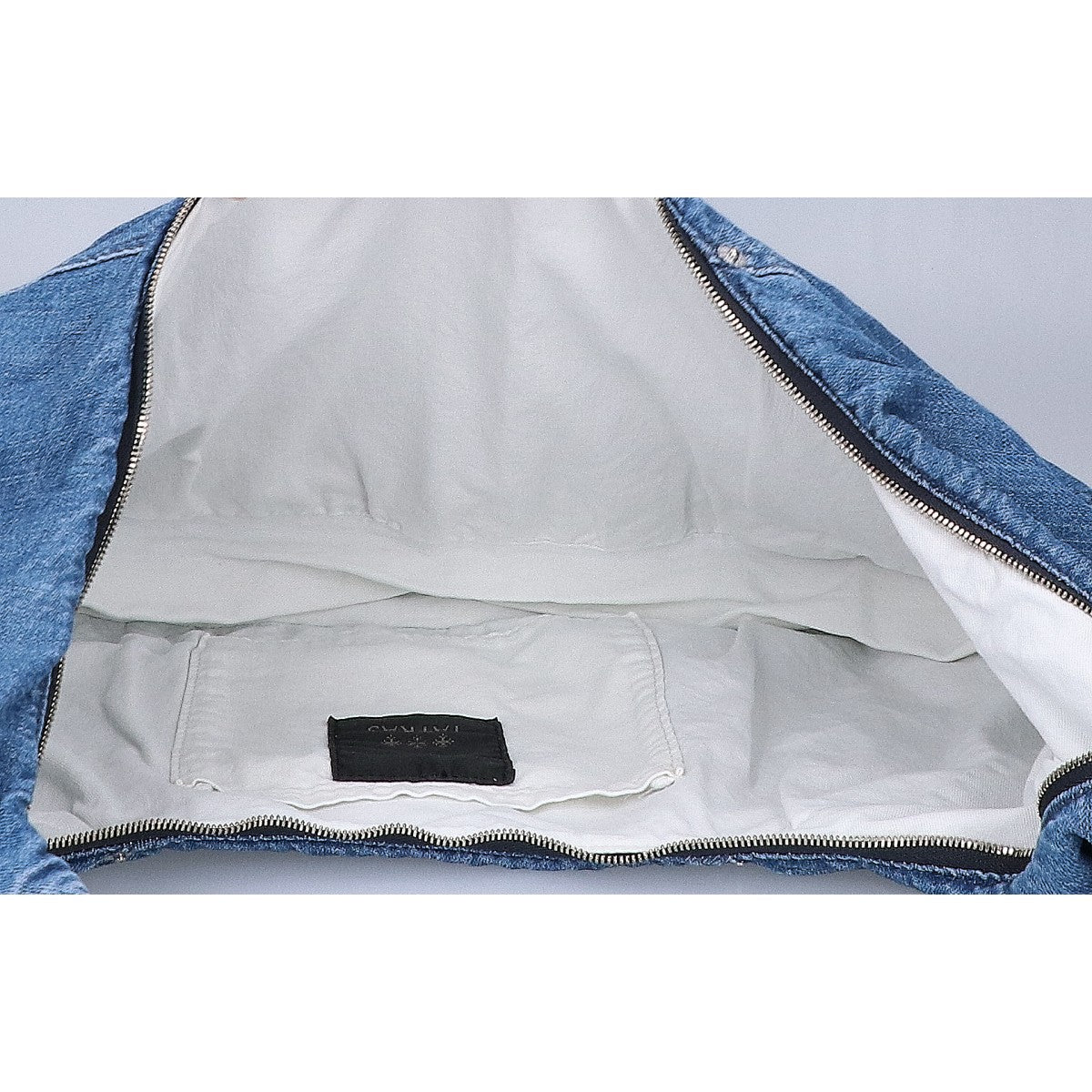 TATRAS タトラス 【新品同様】LCKZ0853143158 CORIA コリア バッグ ショルダーバッグ