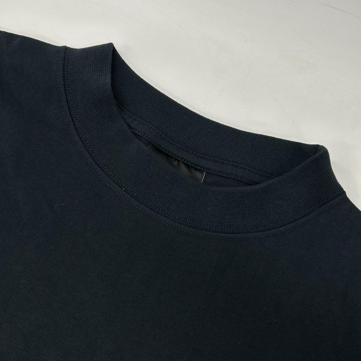 BALENCIAGA バレンシアガ 25AW 764235-TSVU4 ブラック ミディアムフィット Tシャツ ユニセックス トップス