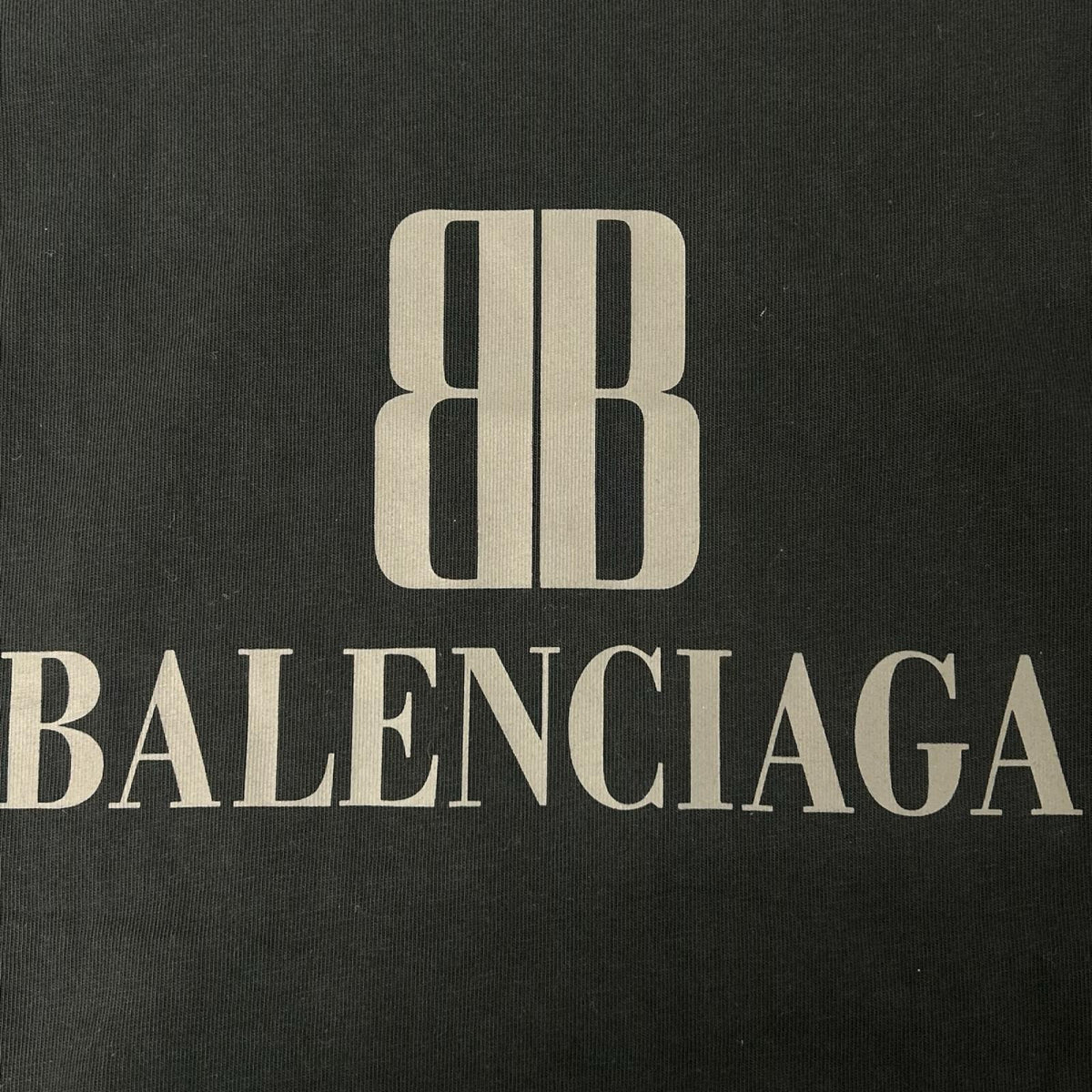 BALENCIAGA バレンシアガ 25AW 764235-TSVU4 ブラック ミディアムフィット Tシャツ ユニセックス トップス