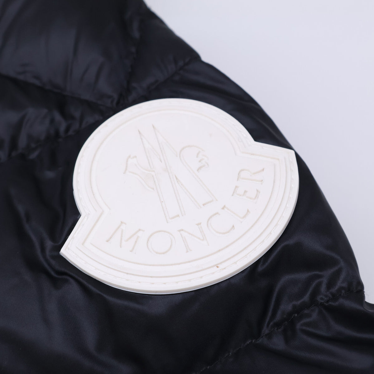 MONCLER モンクレール ARVES アルベス ダウンジャケット ジャケット