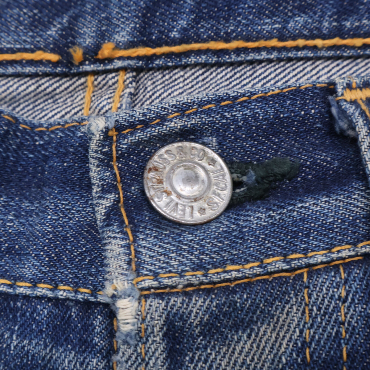 LEVI'S リーバイス 50s 革パッチ最終期 501XX オリジナル オフセット 両面BIGE ドット刻印 隠しリベット デニムパンツ ボトムス