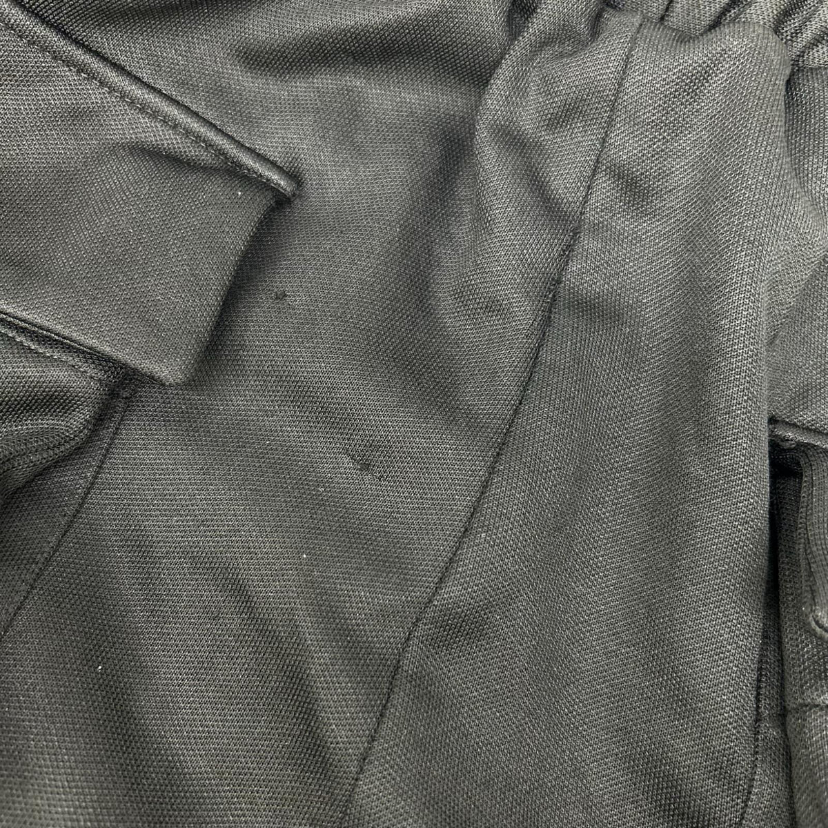 AMIRI アミリ AMBMPA1074 ブラック カーゴパンツ ボトムス