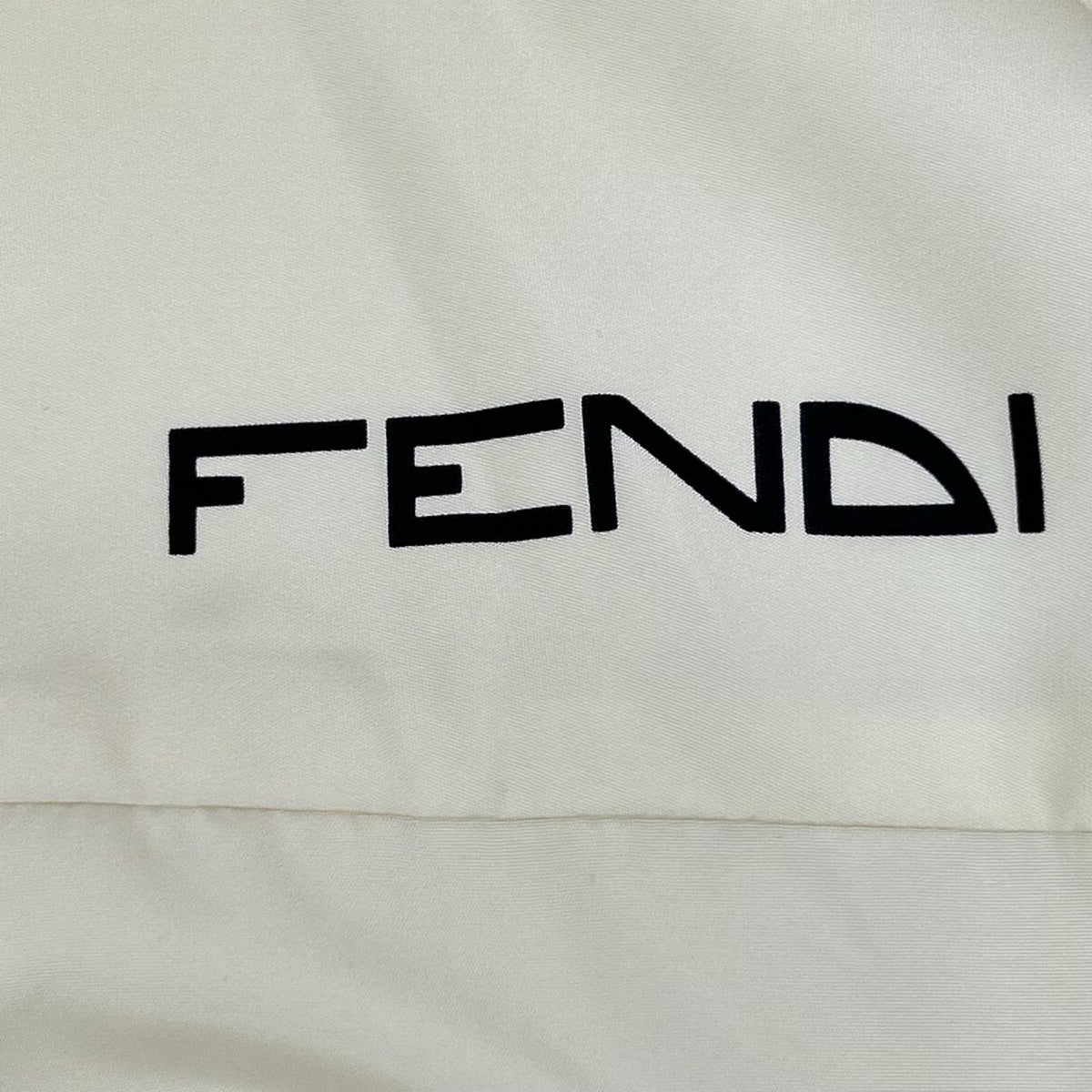 FENDI フェンディ FAN159 AQBP F1NY8 ベージュ×エクリュ系 リバーシブル ウィンドブレーカー ジャケット ジャケット